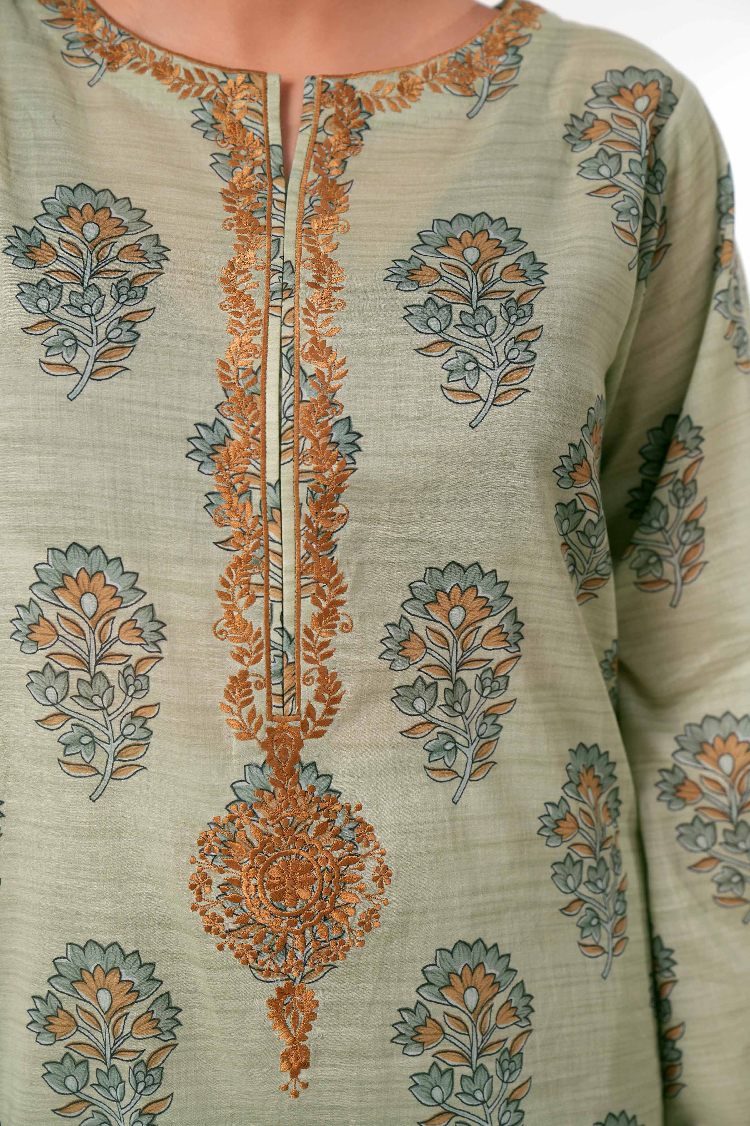 3 Piece - Printed Embroidered Suit - PE24-246 - Image 7