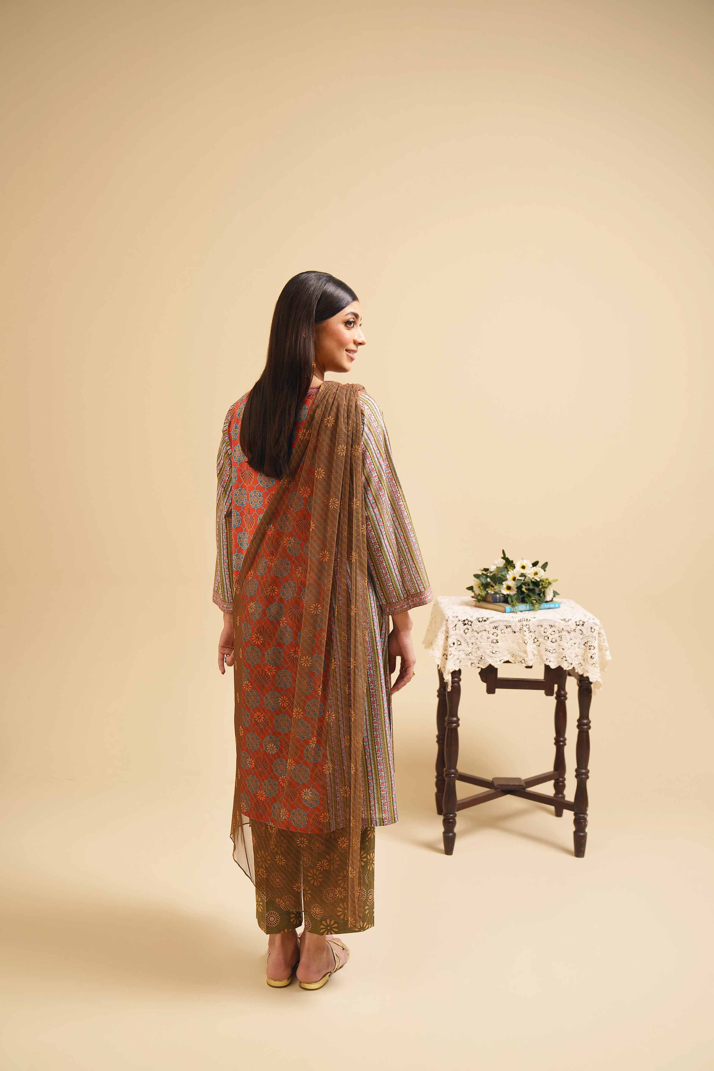 3 Piece - Printed Suit - PE24-276 - Image 3