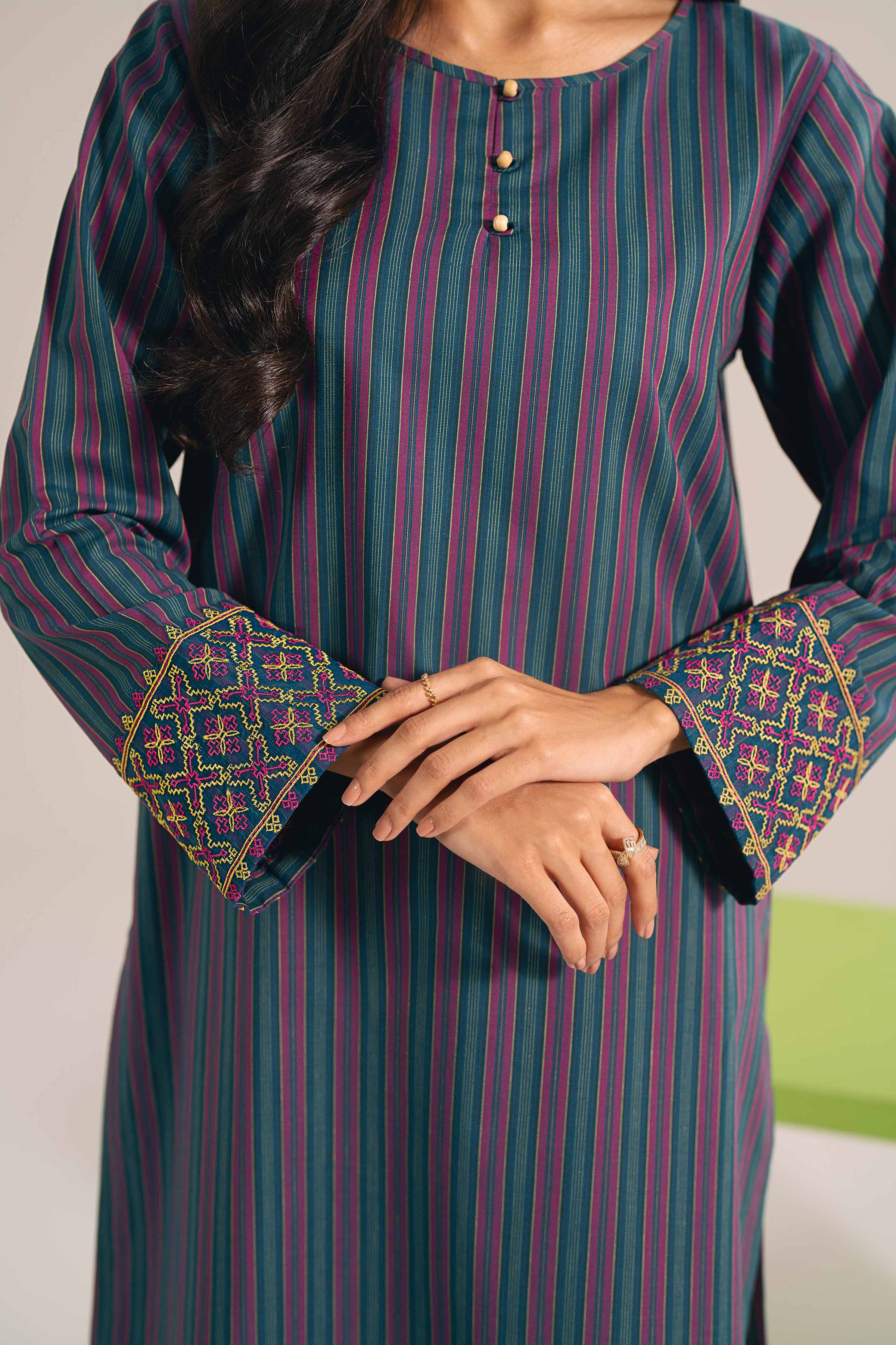 Embroidered Shirt - PE24-58 - Image 4