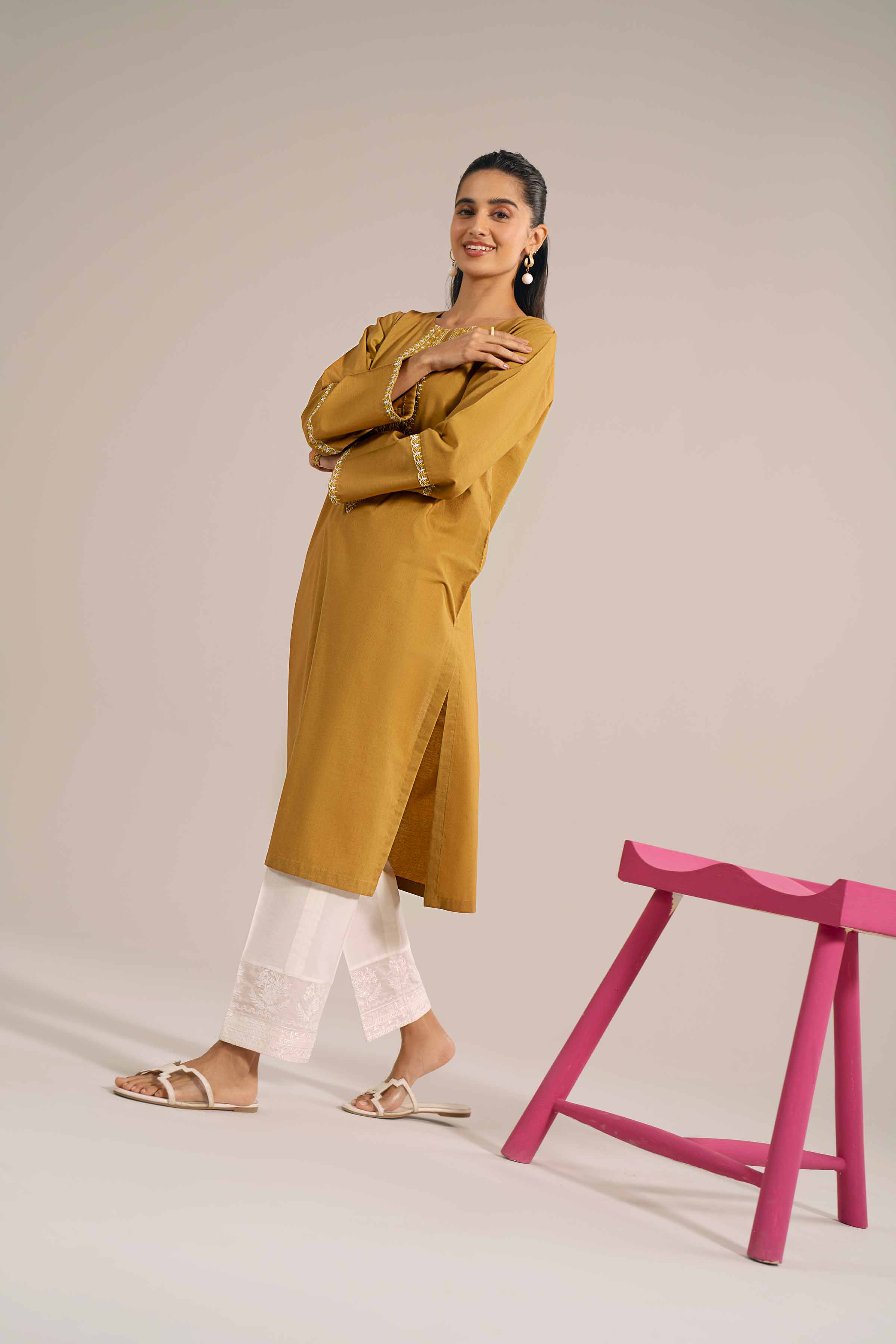 Embroidered Shirt - PE24-75 - Image 5