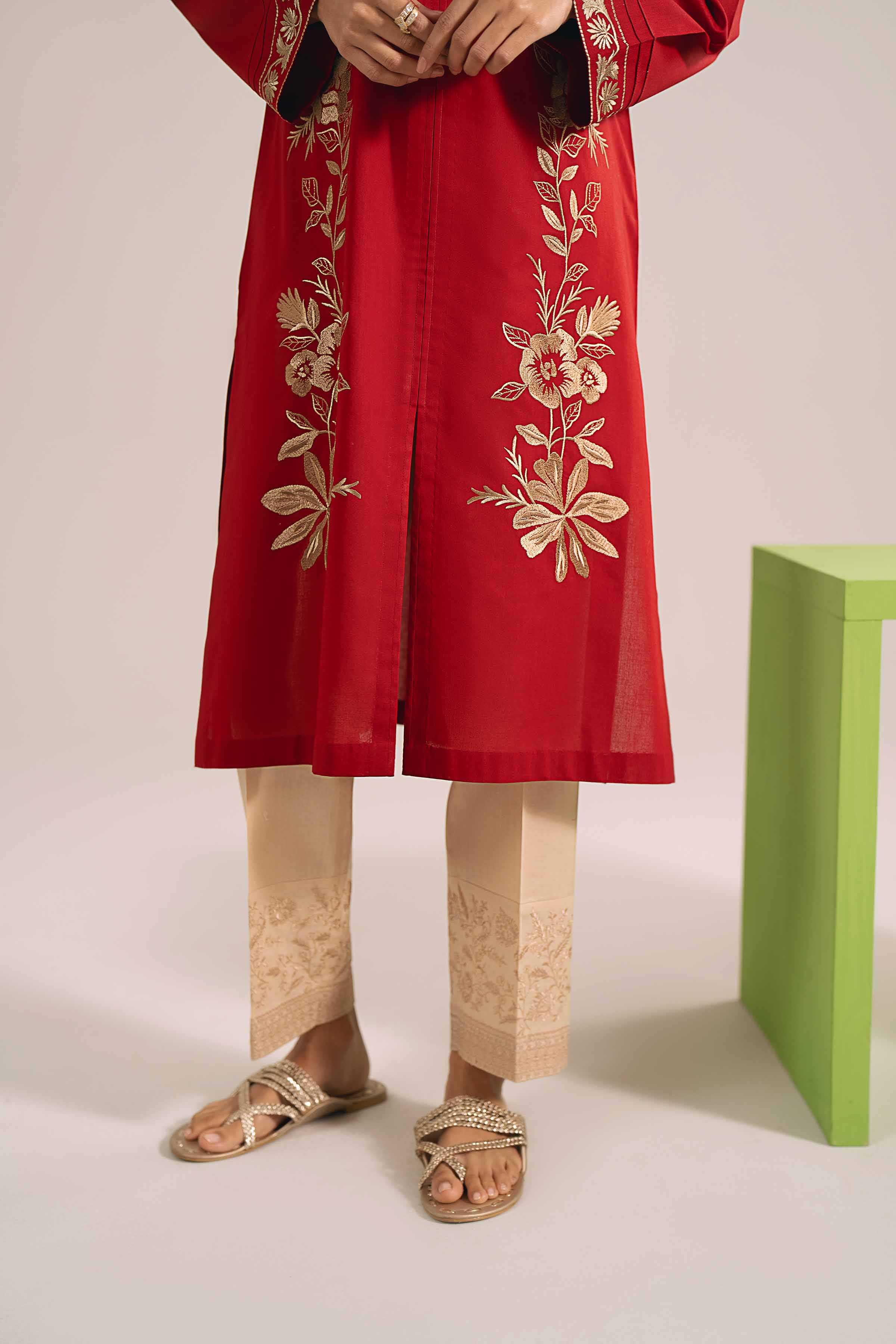 Embroidered Shirt - PE24-80 - Image 4