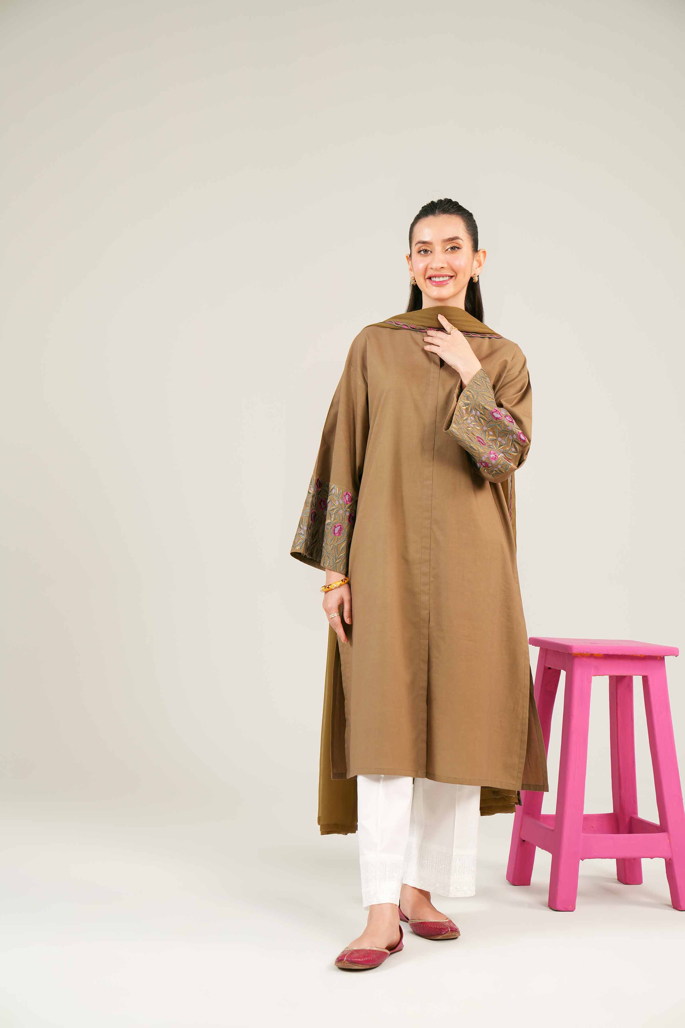 2 Piece - Embroidered Suit - PE24-97 - Image 4