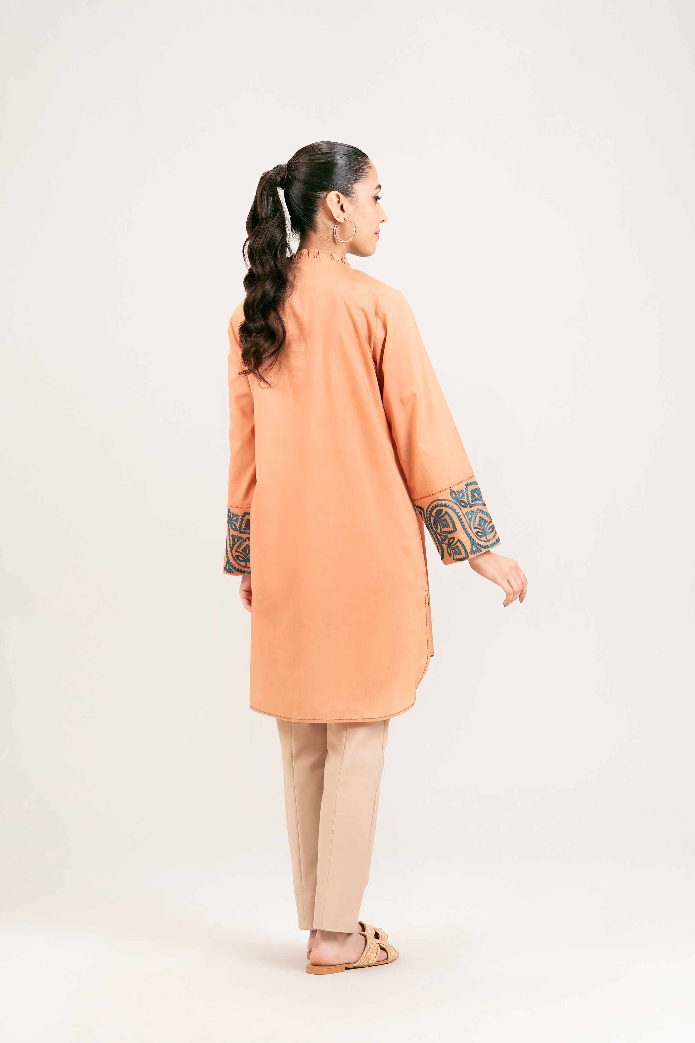 Embroidered Tunic - PE25-09 - Image 3