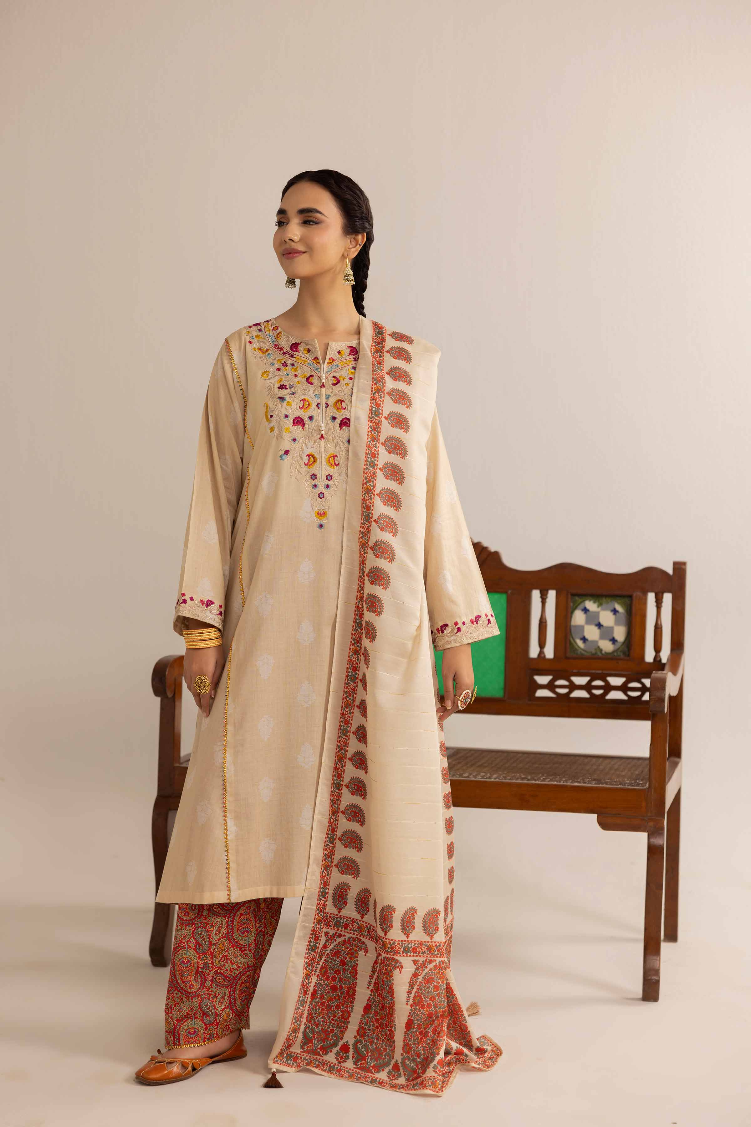 3 Piece - Printed Embroidered Suit - PE25-108 - Image 5