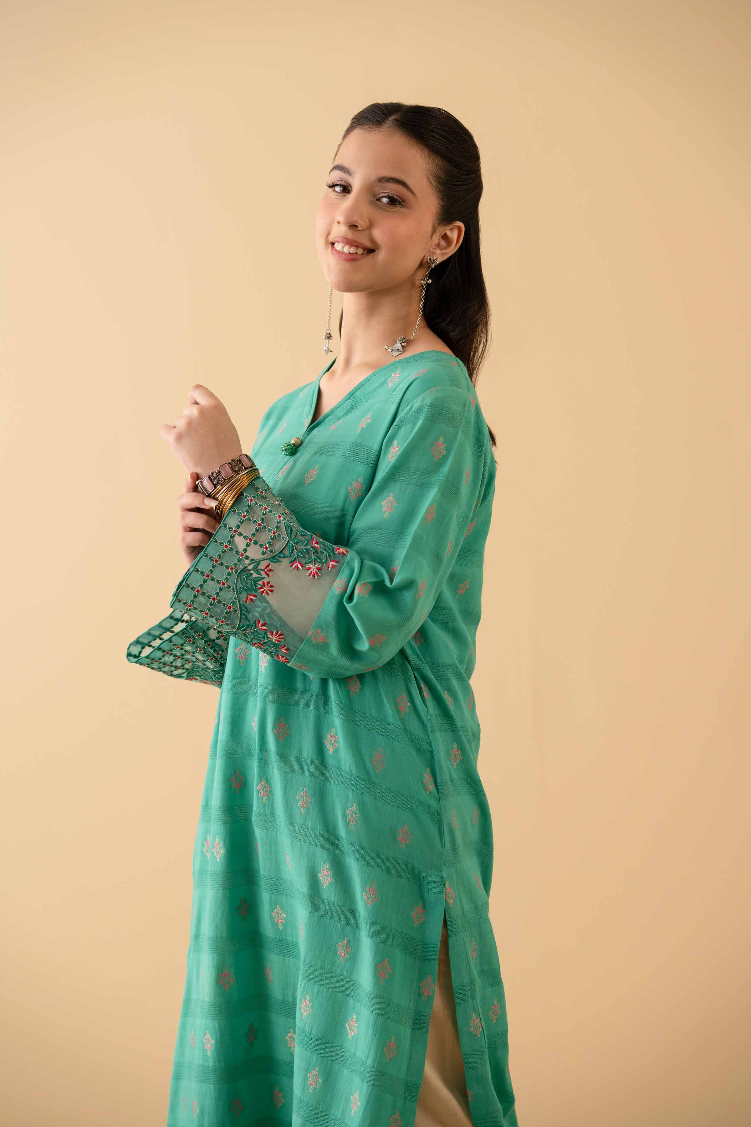 Embroidered Shirt - PE25-119 - Image 7