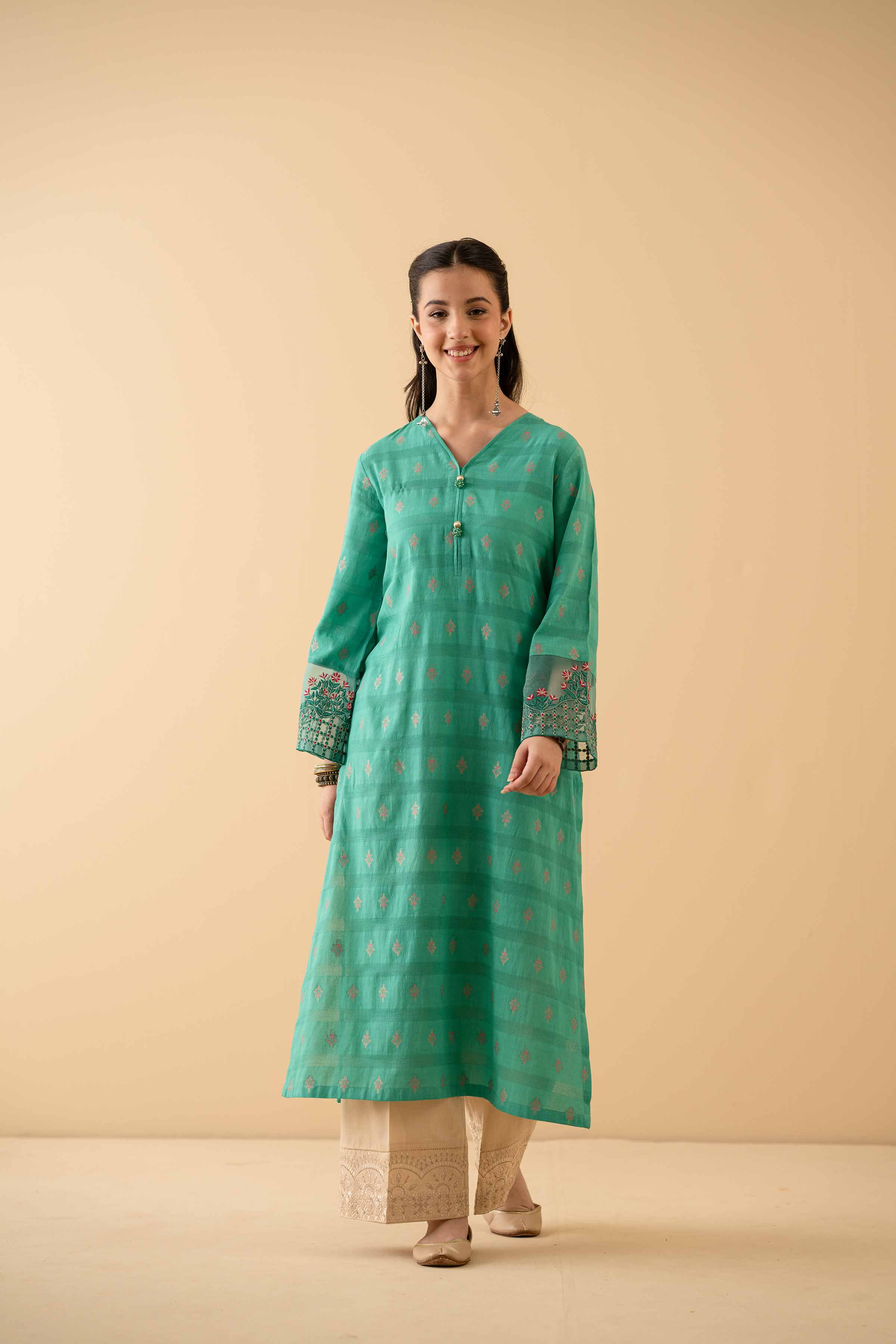 Embroidered Shirt - PE25-119 - Image 8