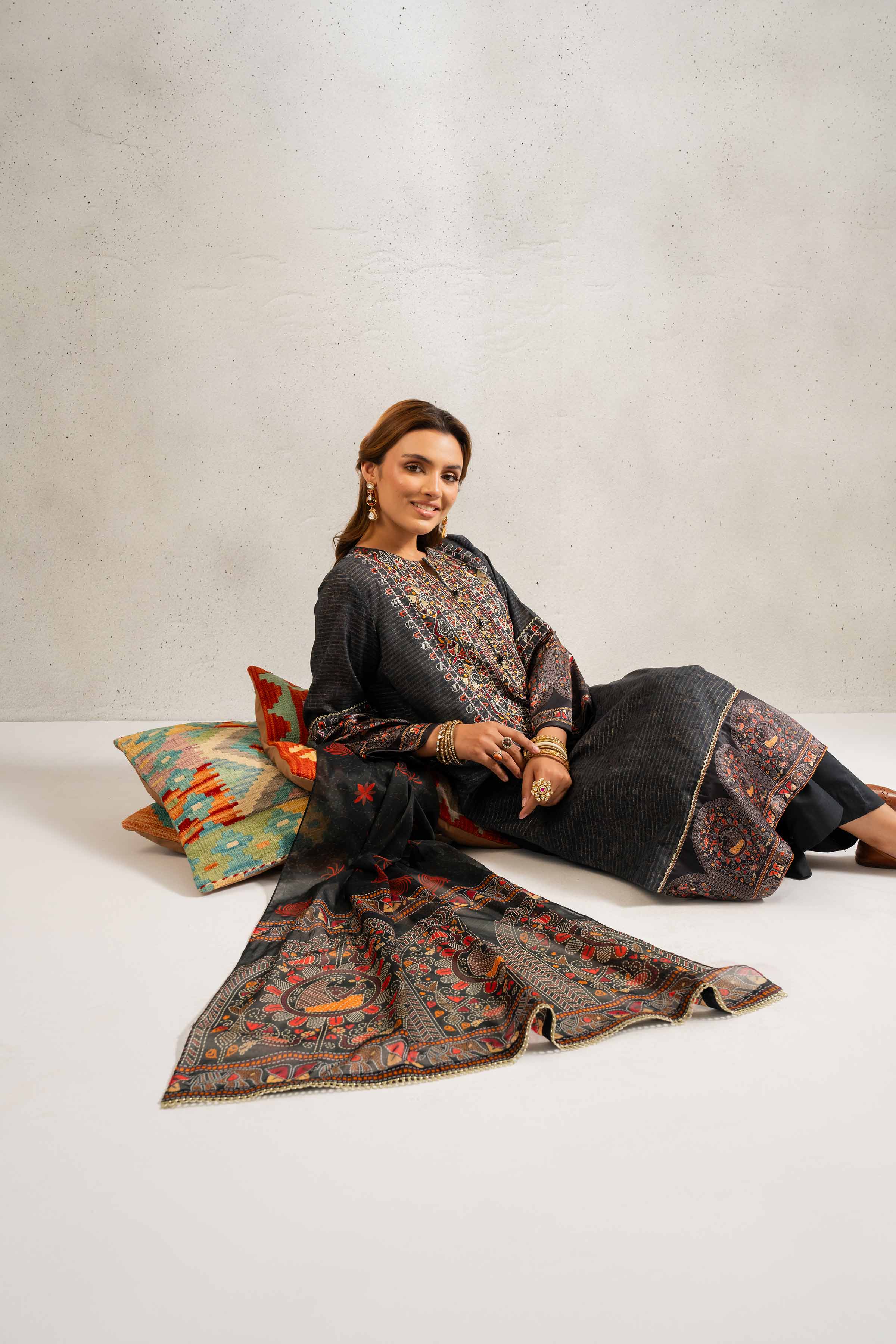 3 Piece - Printed Embroidered Suit - PE25-129 - Image 8