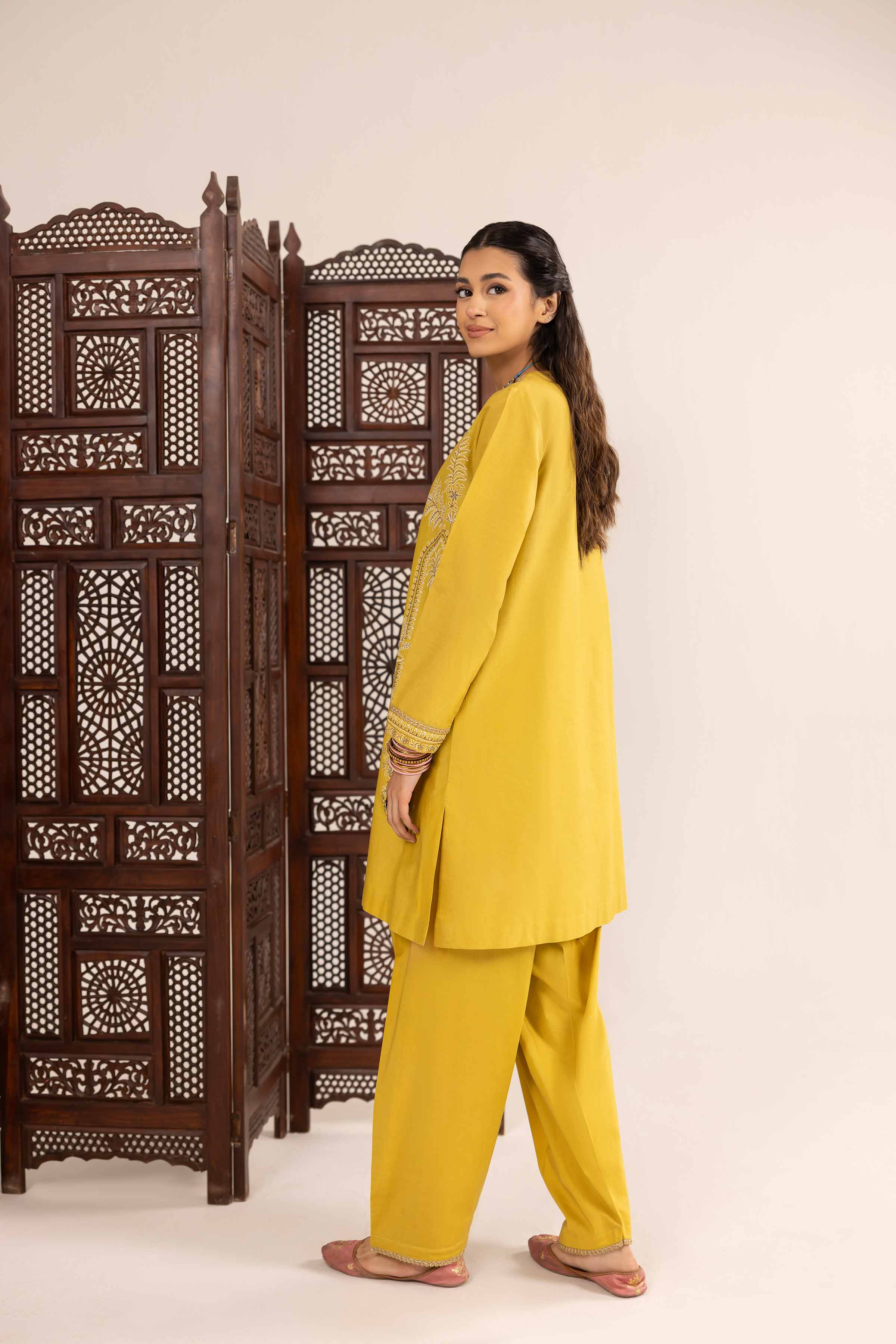 2 Piece - Embroidered Suit - PE25-161 - Image 3
