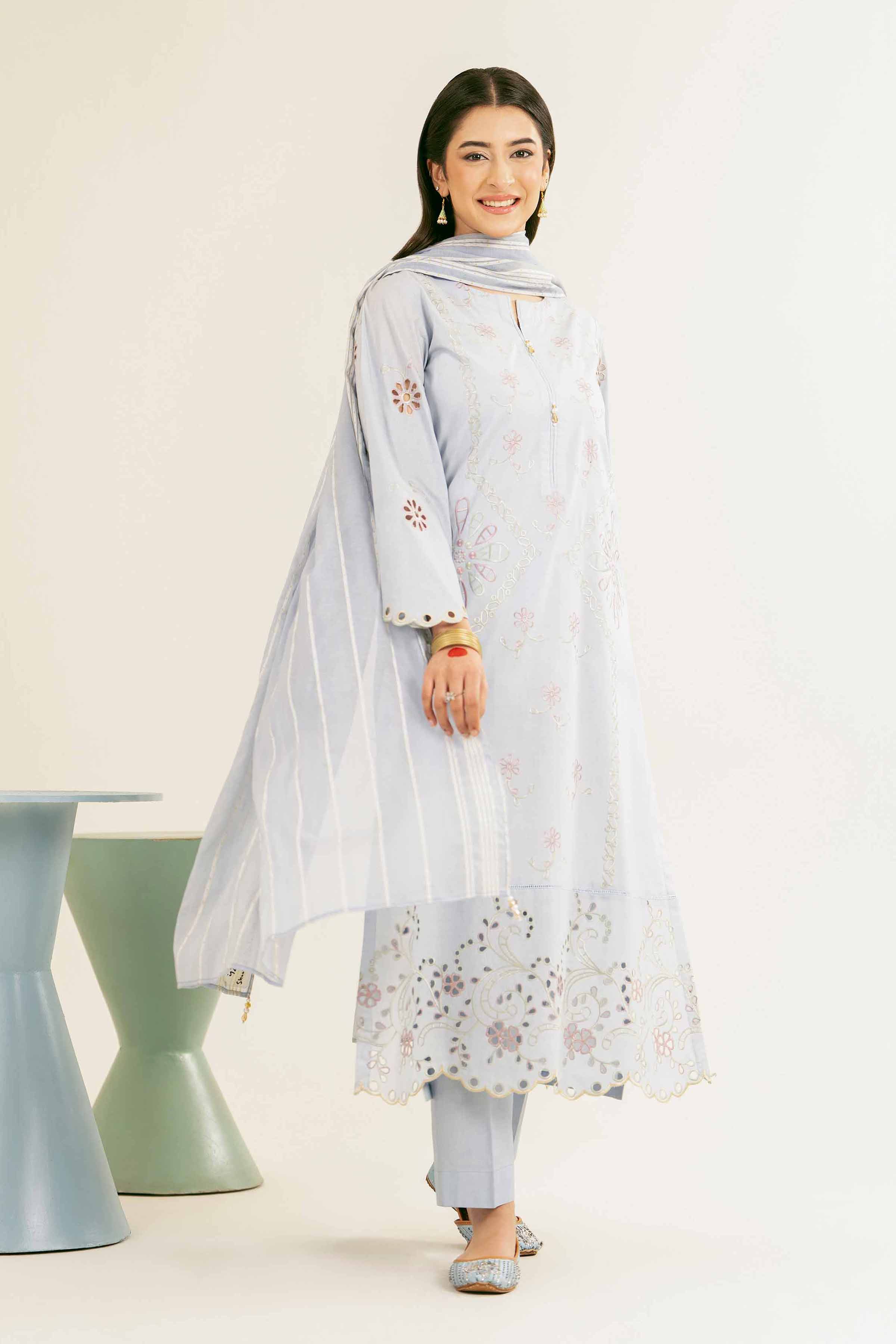 3 Piece - Embroidered Suit - PE25-166 - Image 2