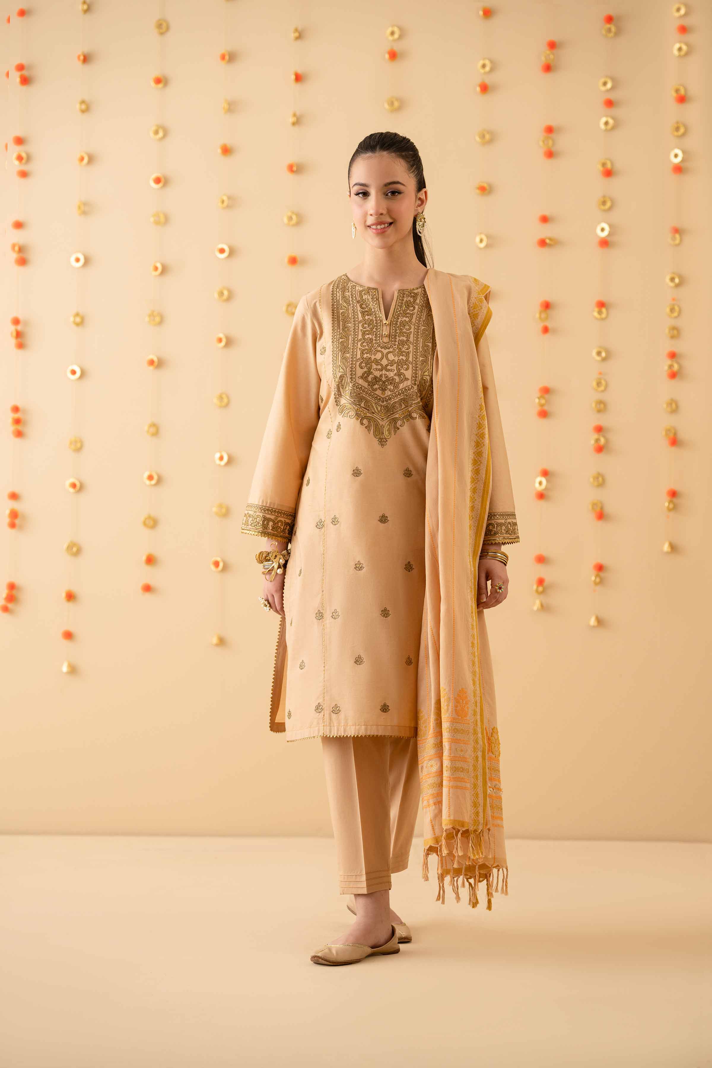 3 Piece - Embroidered Suit - PE25-184 - Image 4