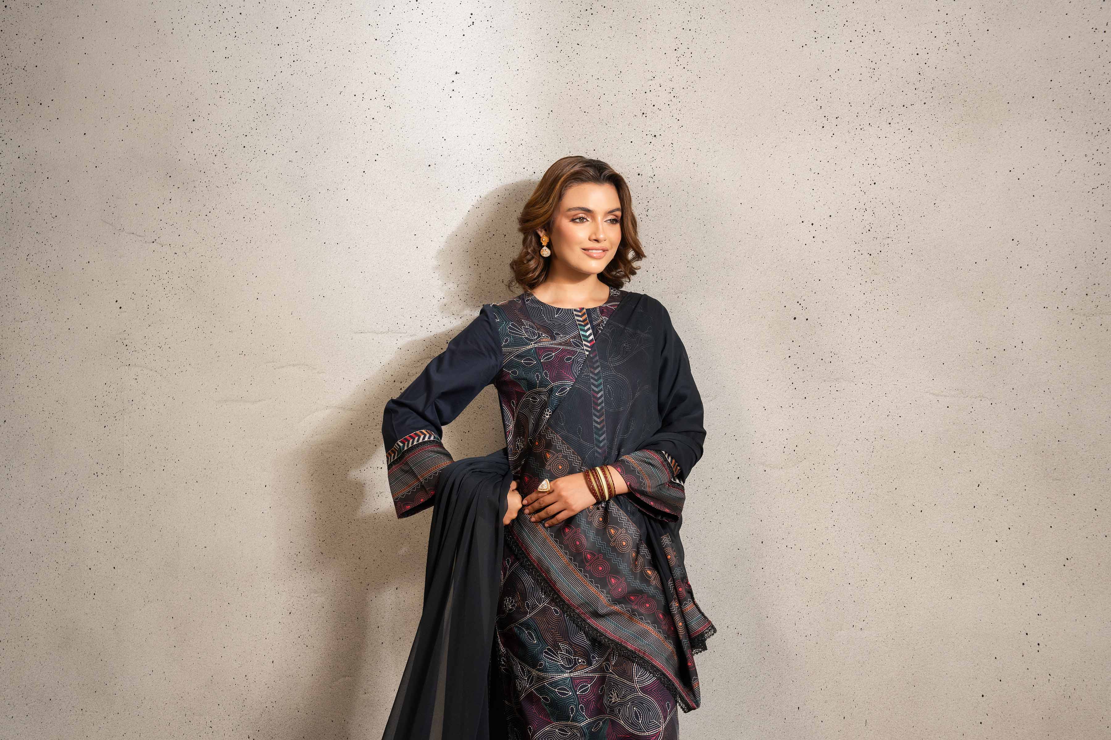 3 Piece - Printed Suit - PE25-240 - Image 5