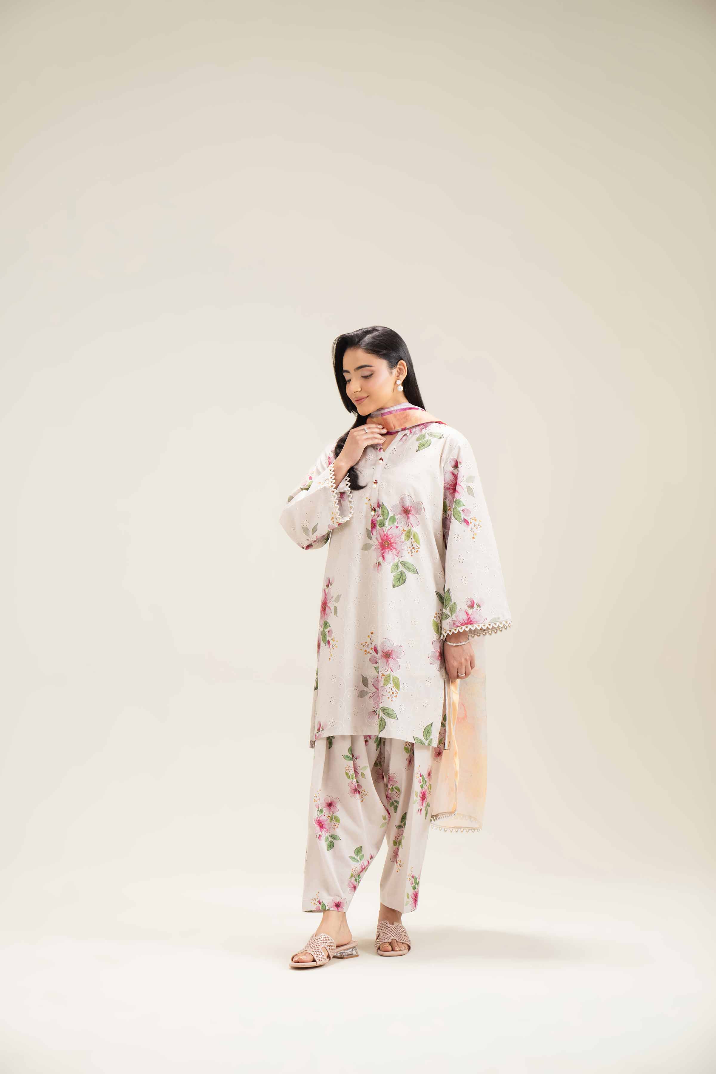 3 Piece - Printed Suit - PE25-250 - Image 4