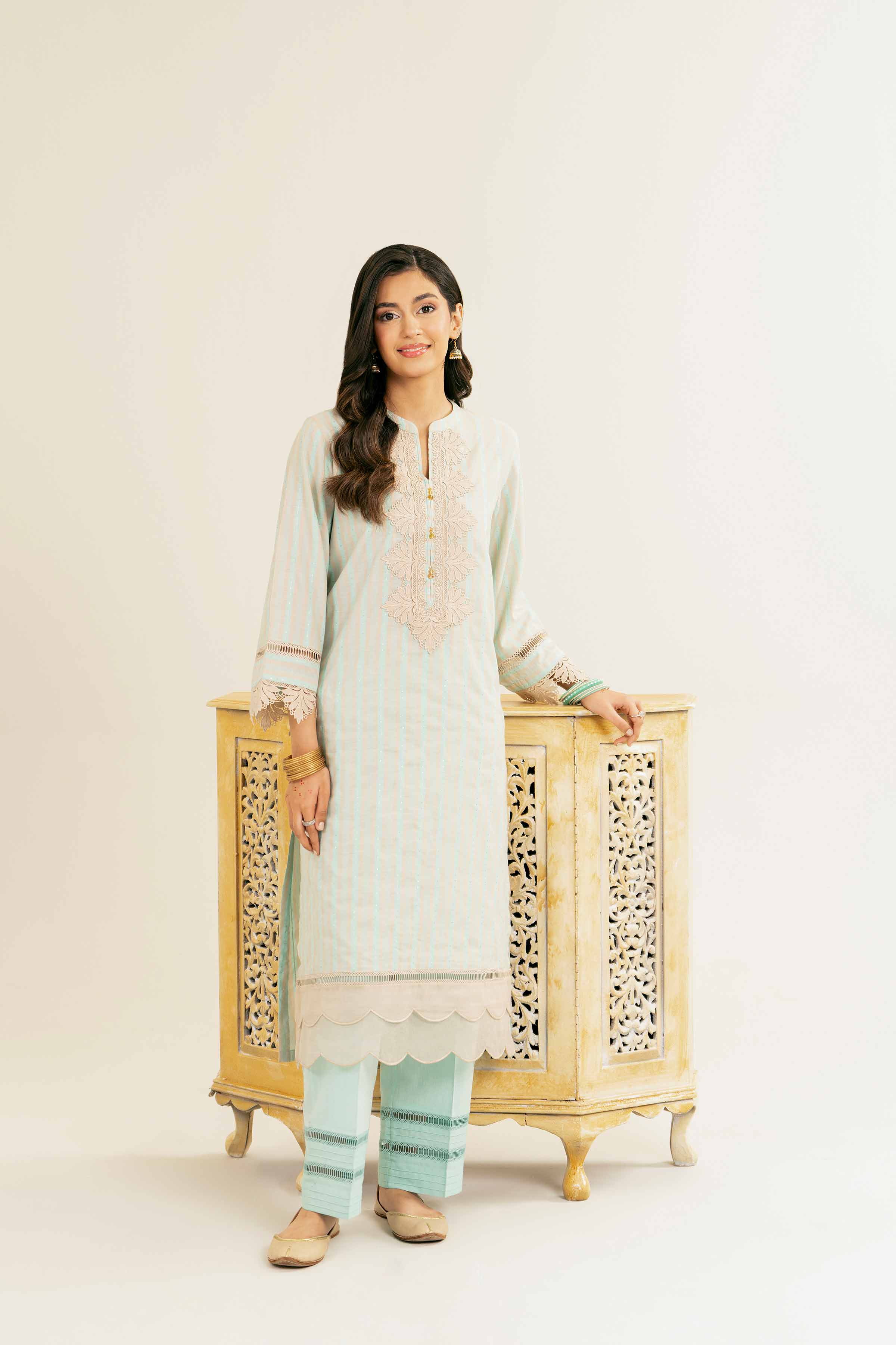 2 Piece - Embroidered Suit - PE25-26 - Image 4