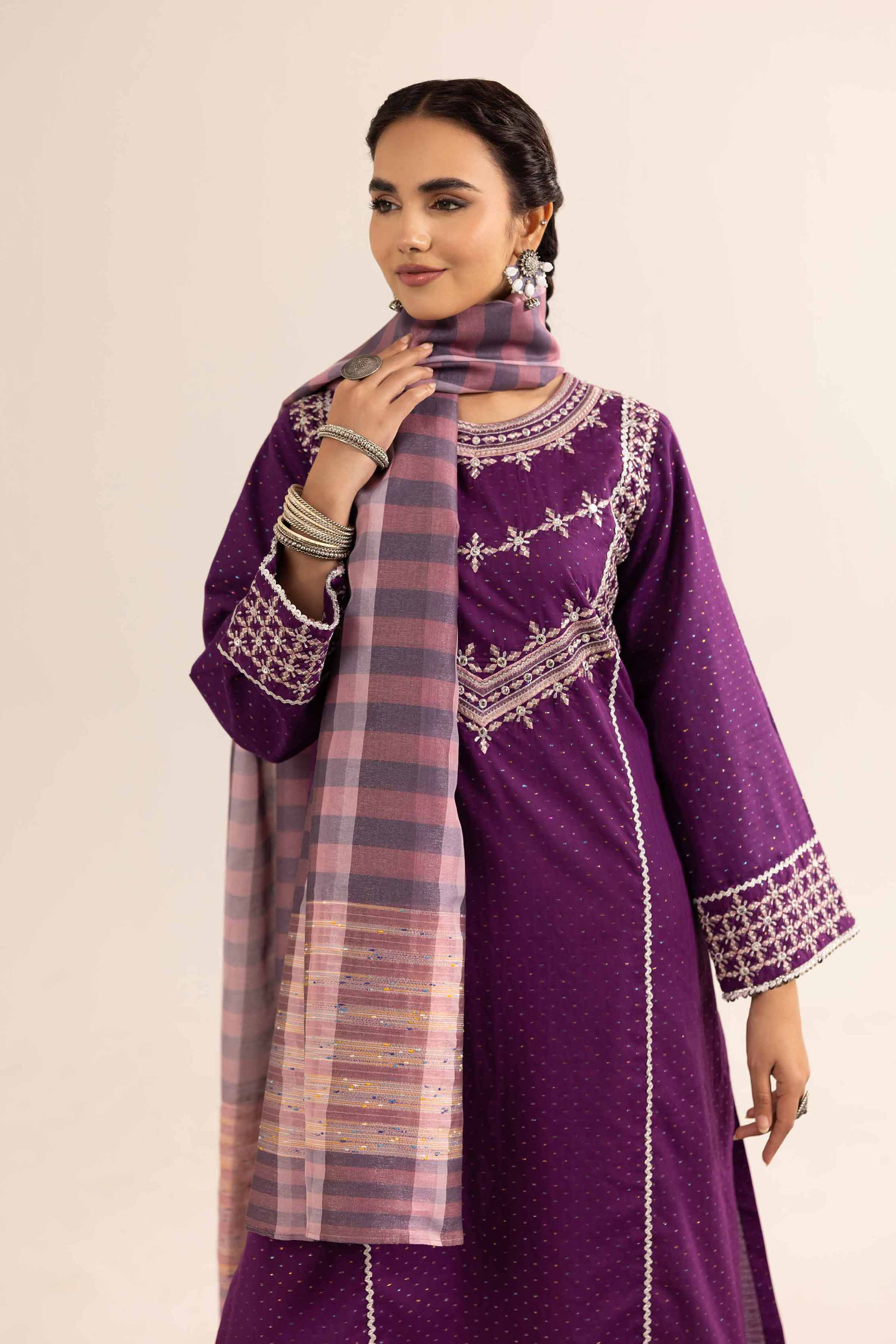 2 Piece - Embroidered Suit - PE25-262 - Image 2