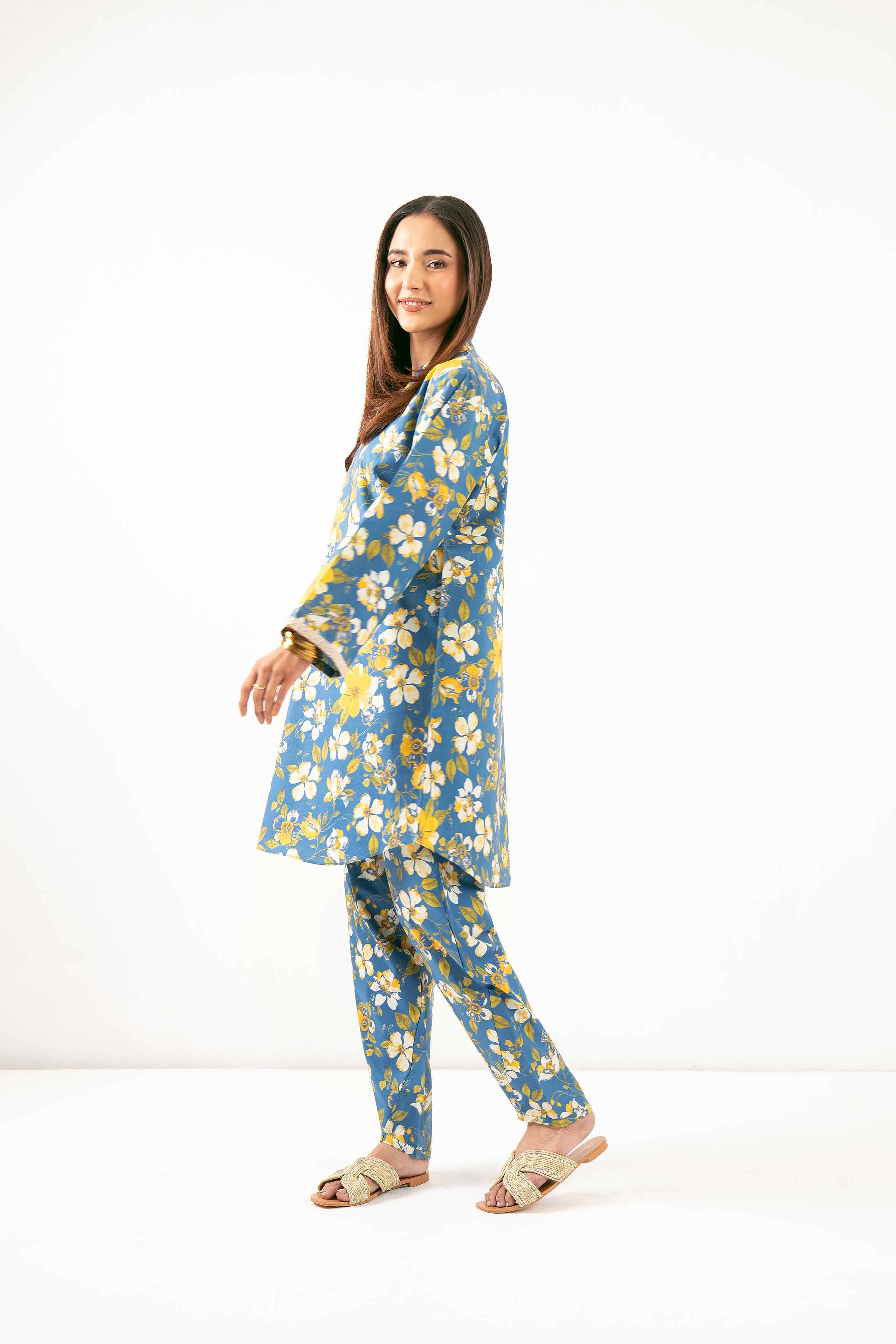 2 Piece - Printed Suit - PE25-275 - Image 4