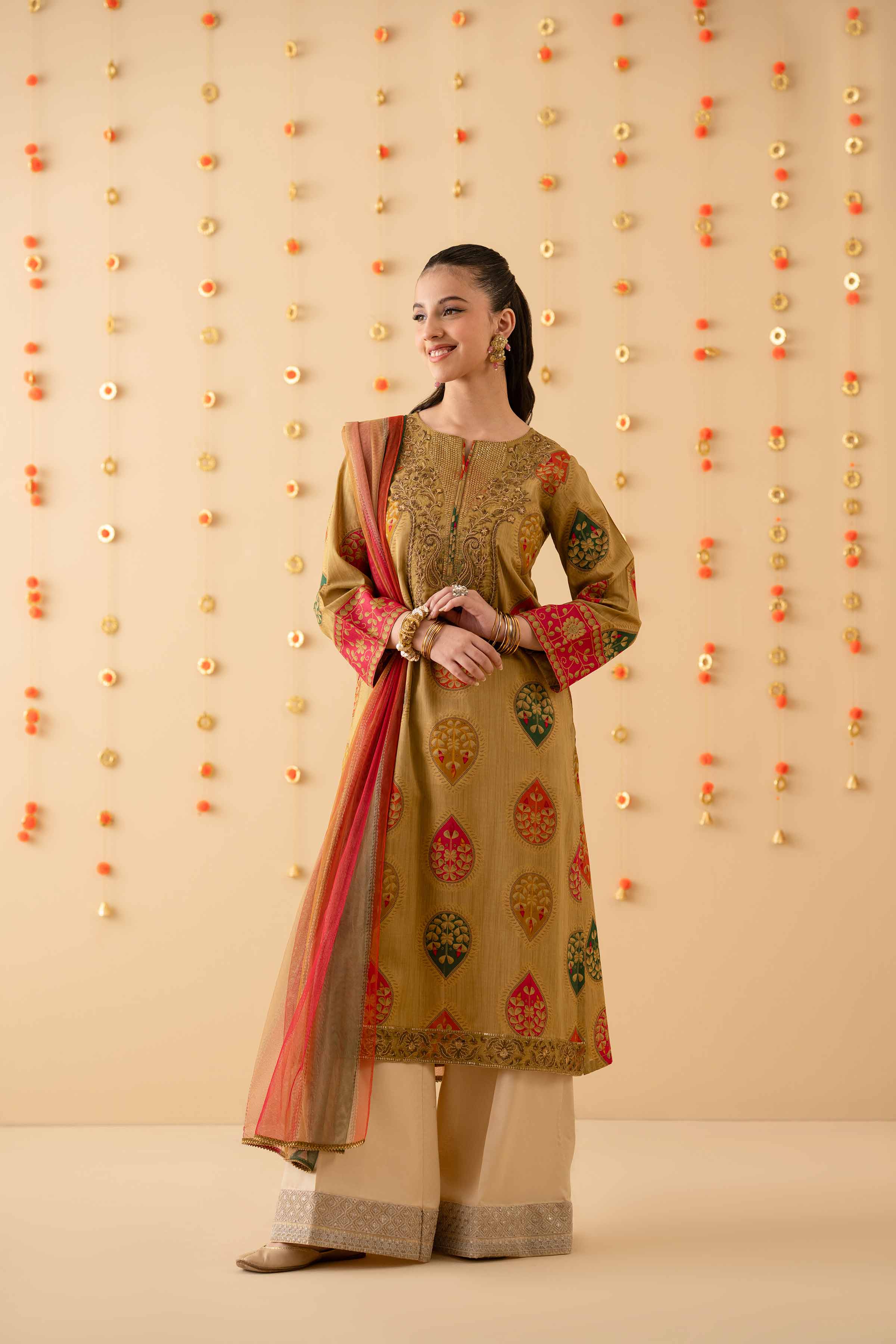 2 Piece - Printed Embroidered Suit - PE25-276 - Image 4