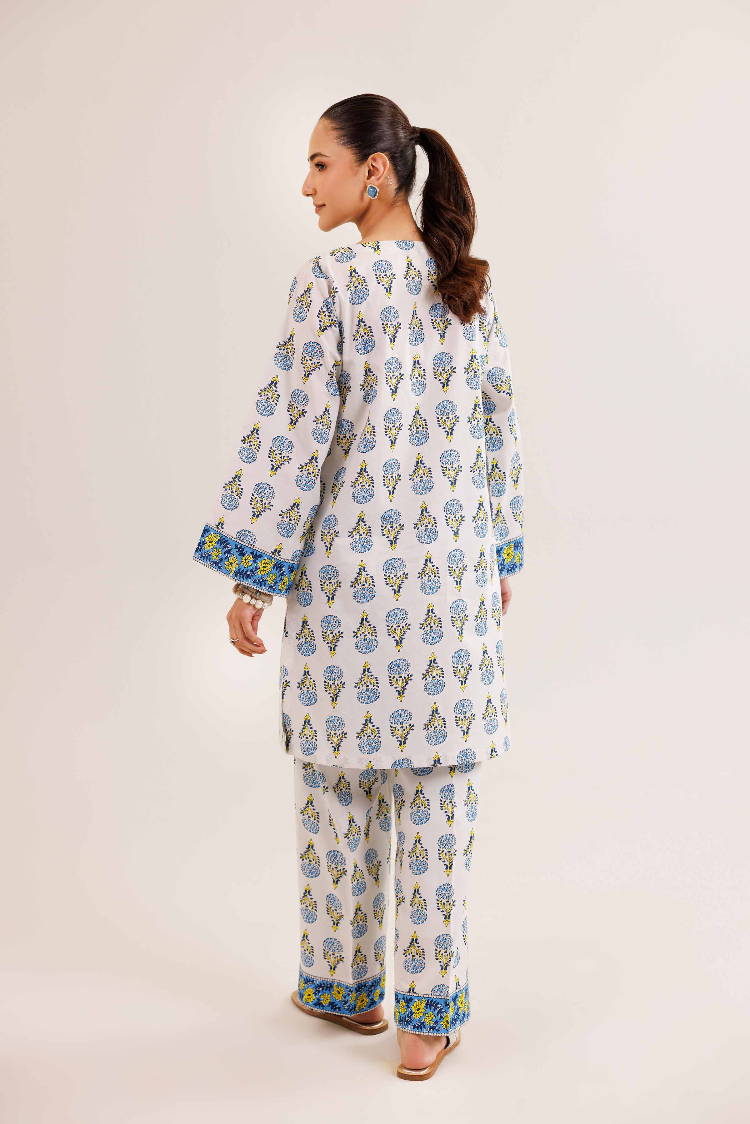 2 Piece - Printed Suit - PE25-286 - Image 3