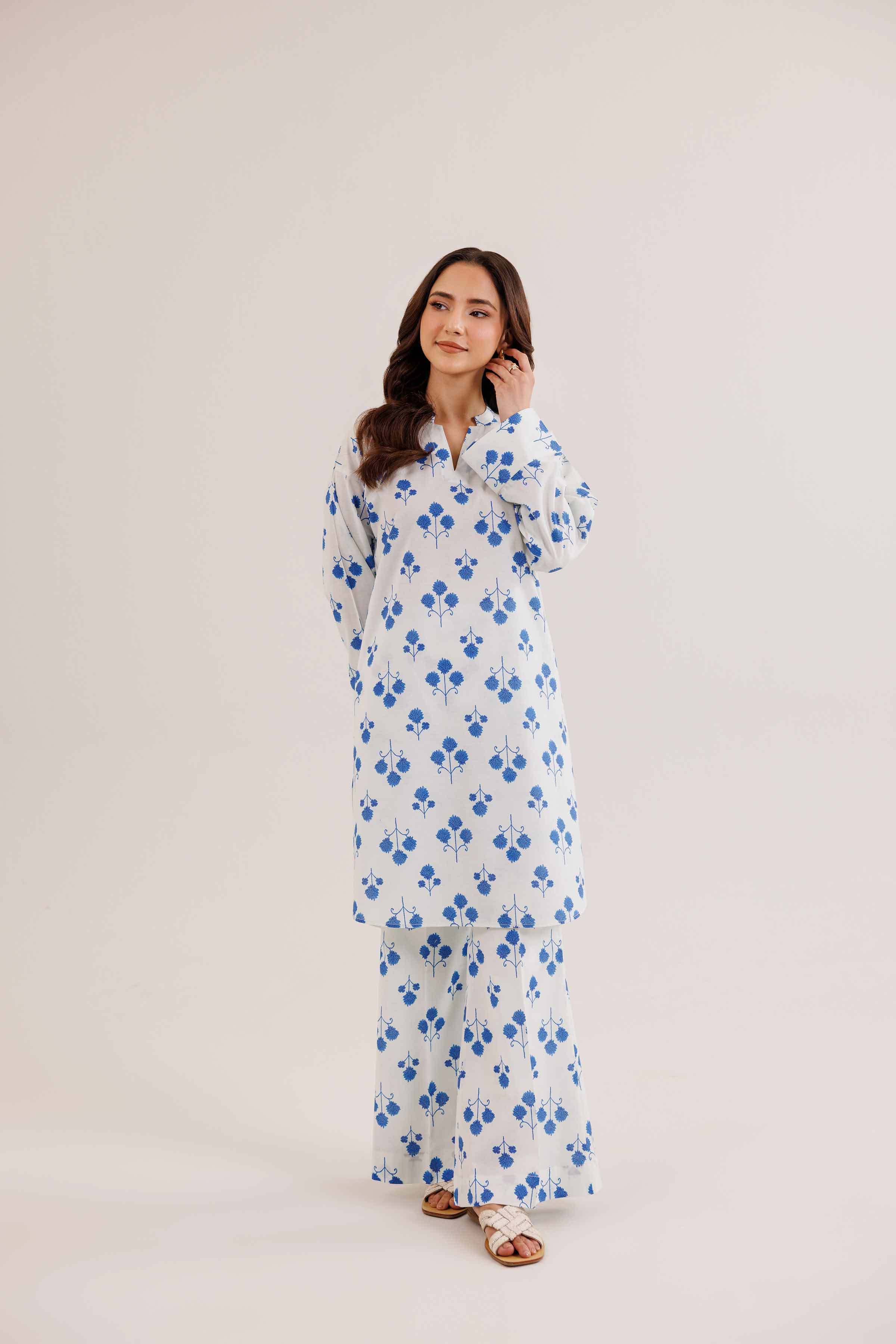 2 Piece - Printed Suit - PE25-324 - Image 4