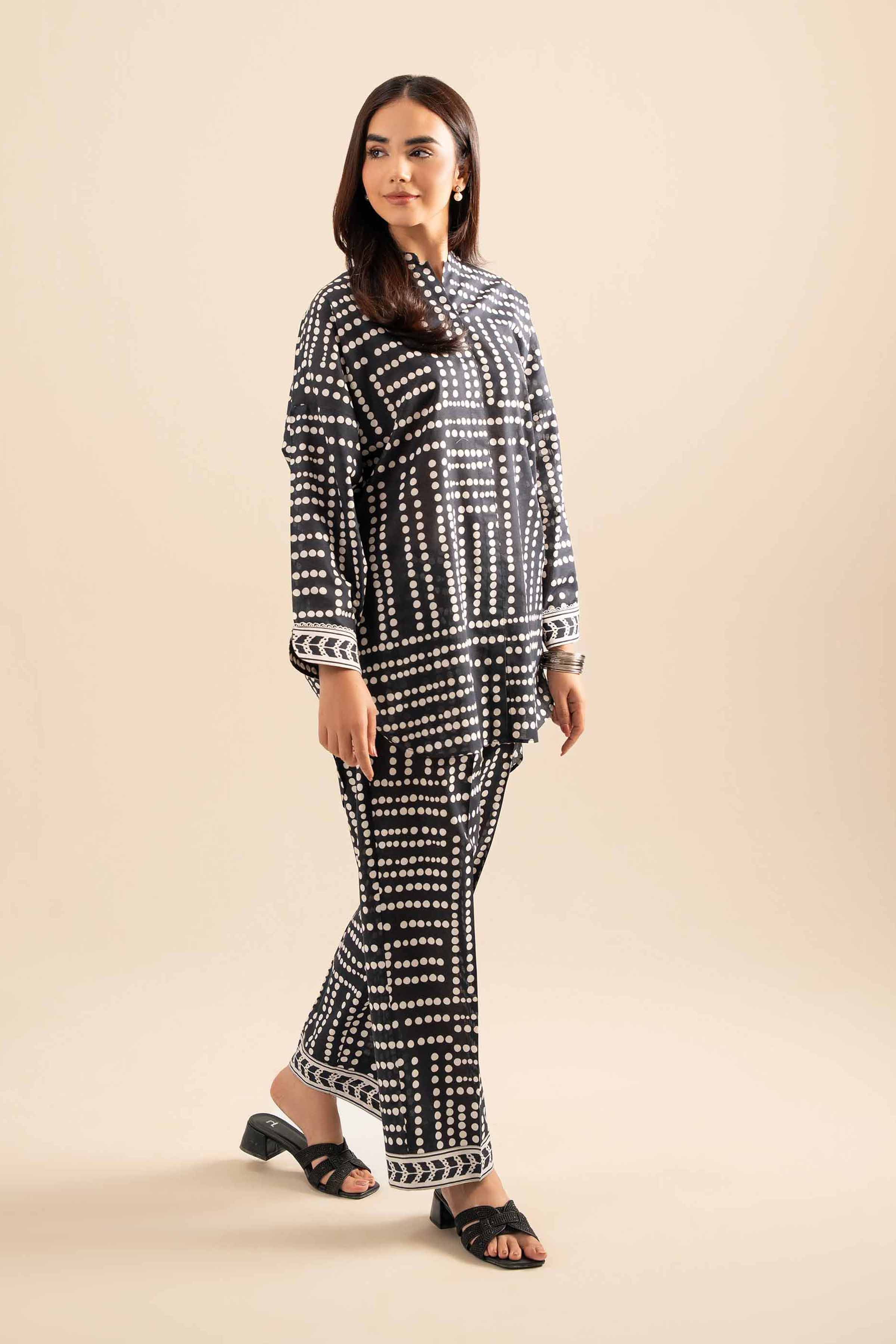 2 Piece - Printed Suit - PE25-380 - Image 2