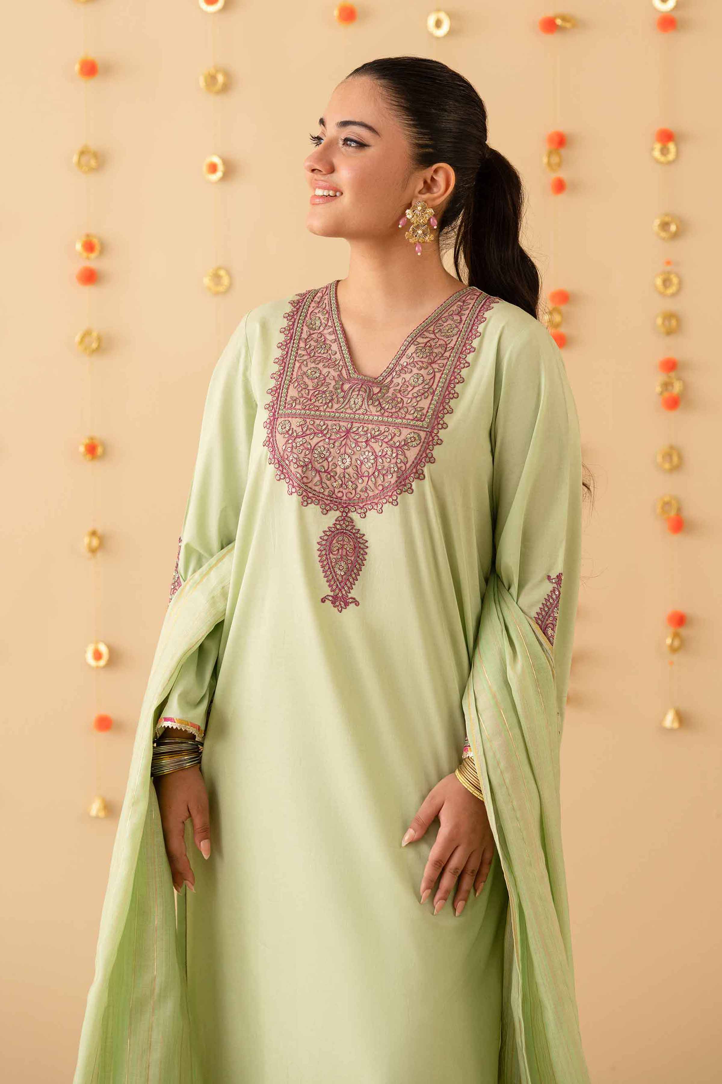 2 Piece - Embroidered Suit - PE25-383 - Image 2