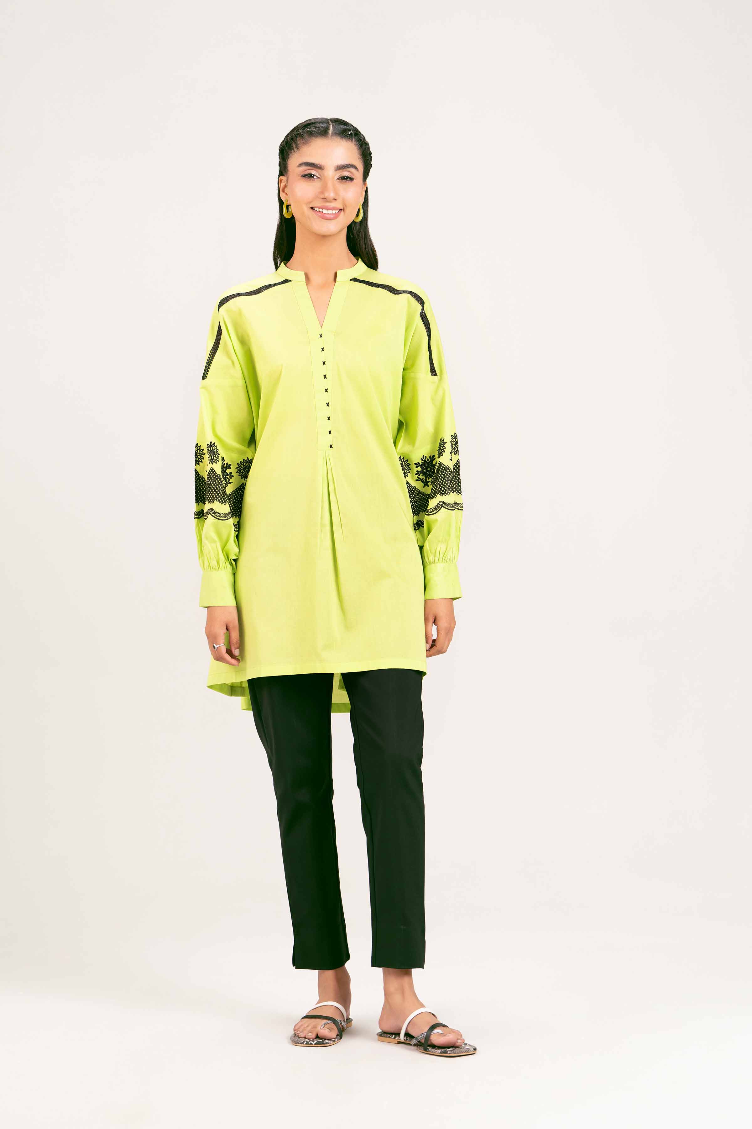 Embroidered Tunic - PE25-39 - Image 3