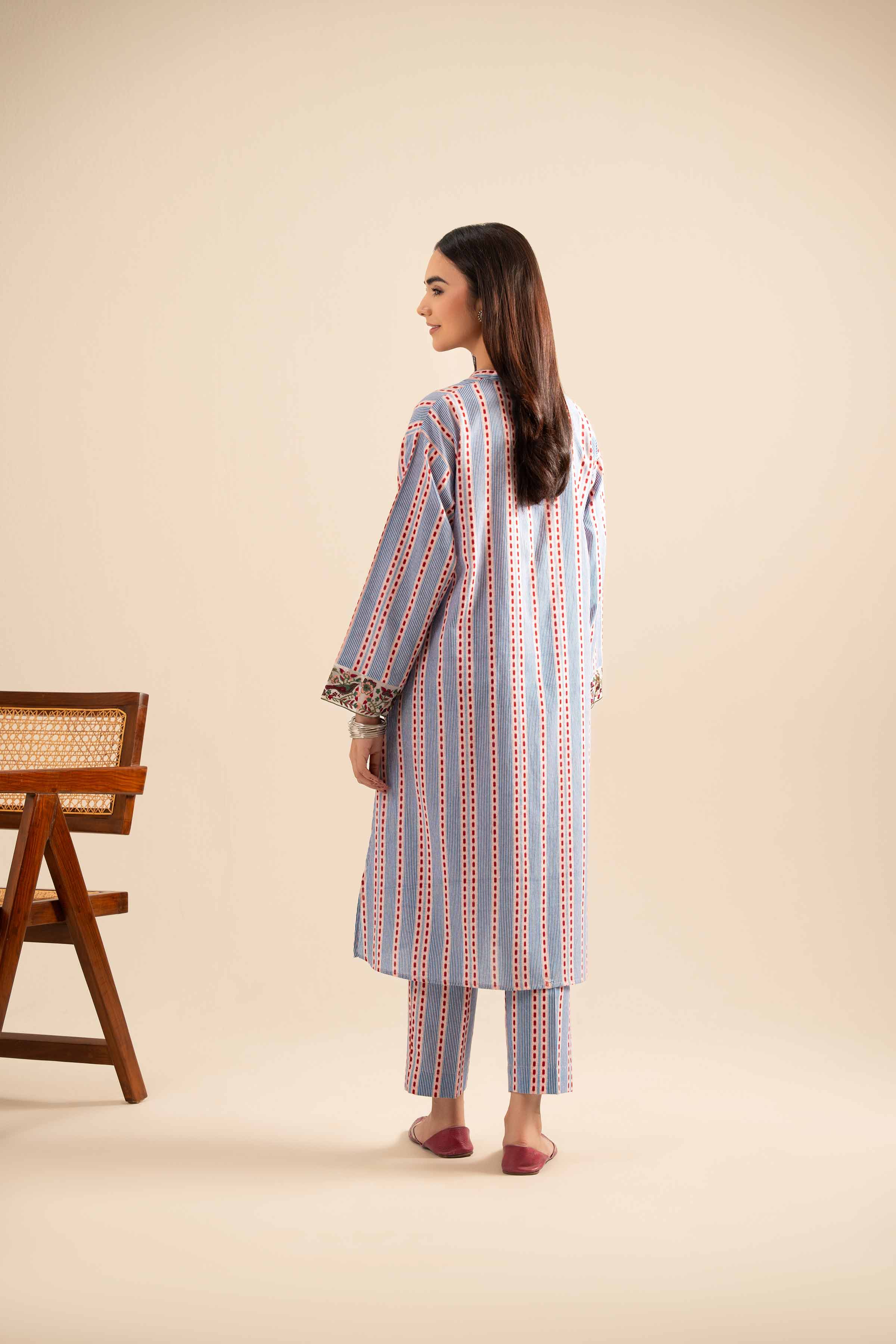 2 Piece - Printed Embroidered Suit - PE25-426 - Image 3