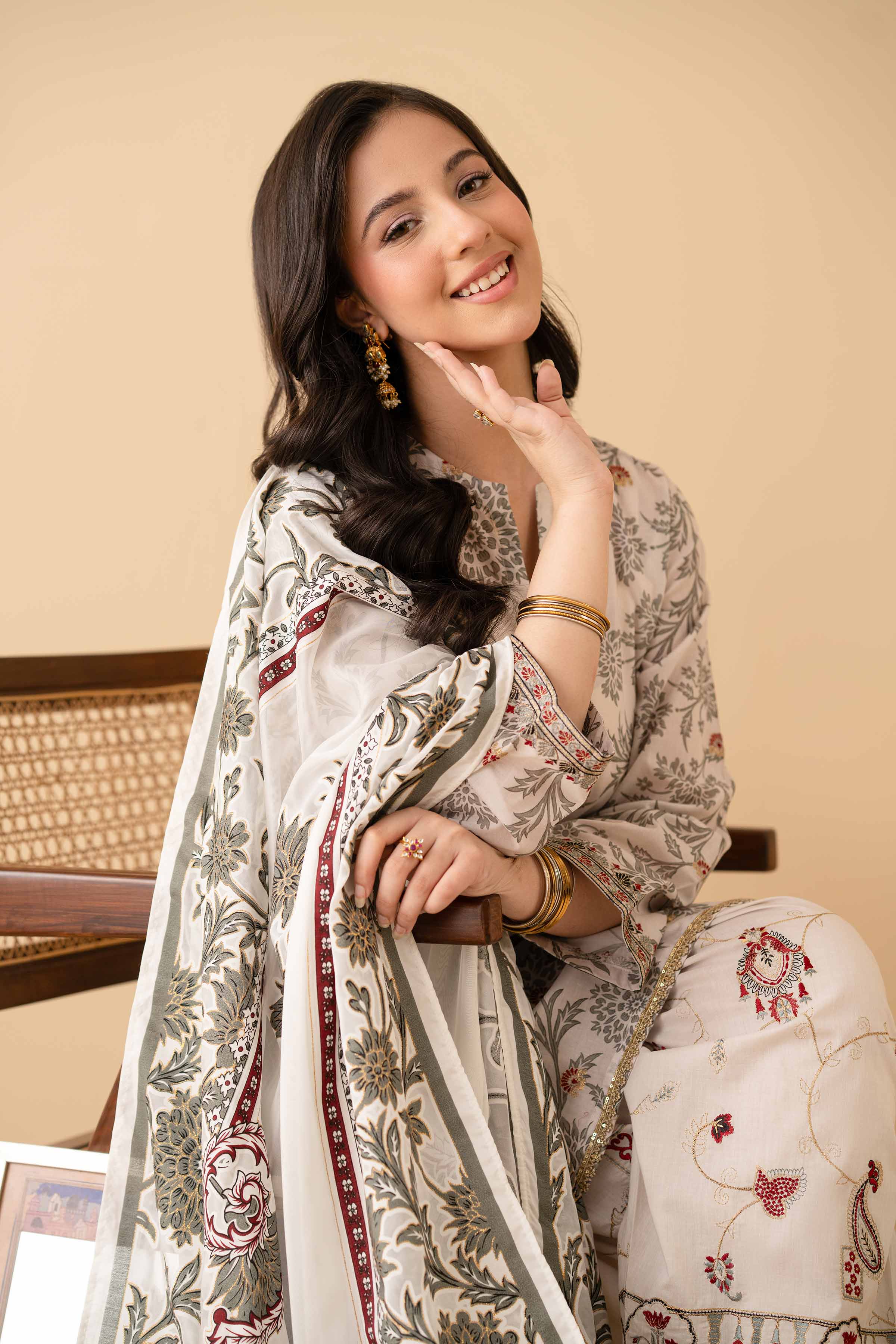 3 Piece - Printed Embroidered Suit - PE25-467 - Image 7