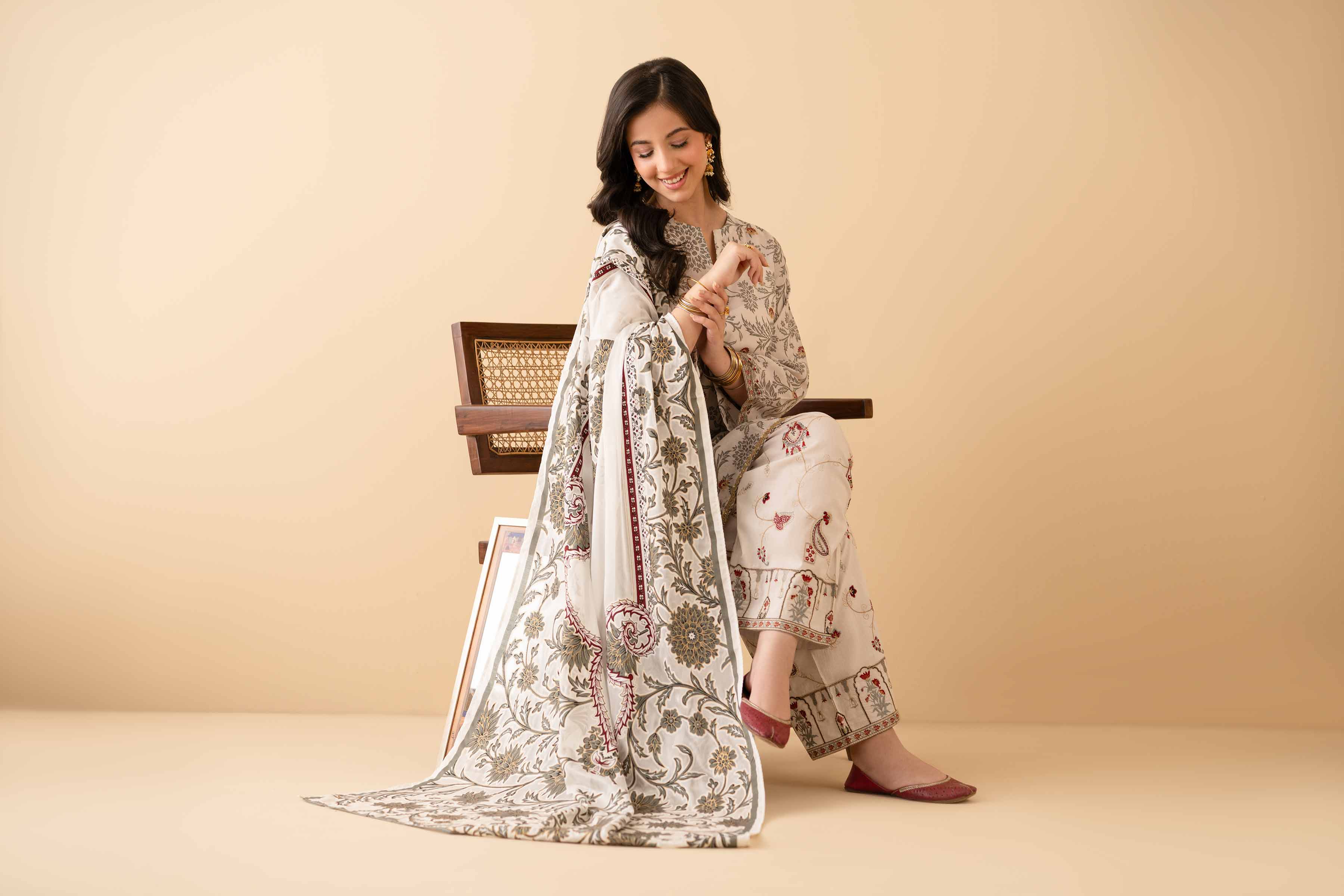 3 Piece - Printed Embroidered Suit - PE25-467 - Image 8