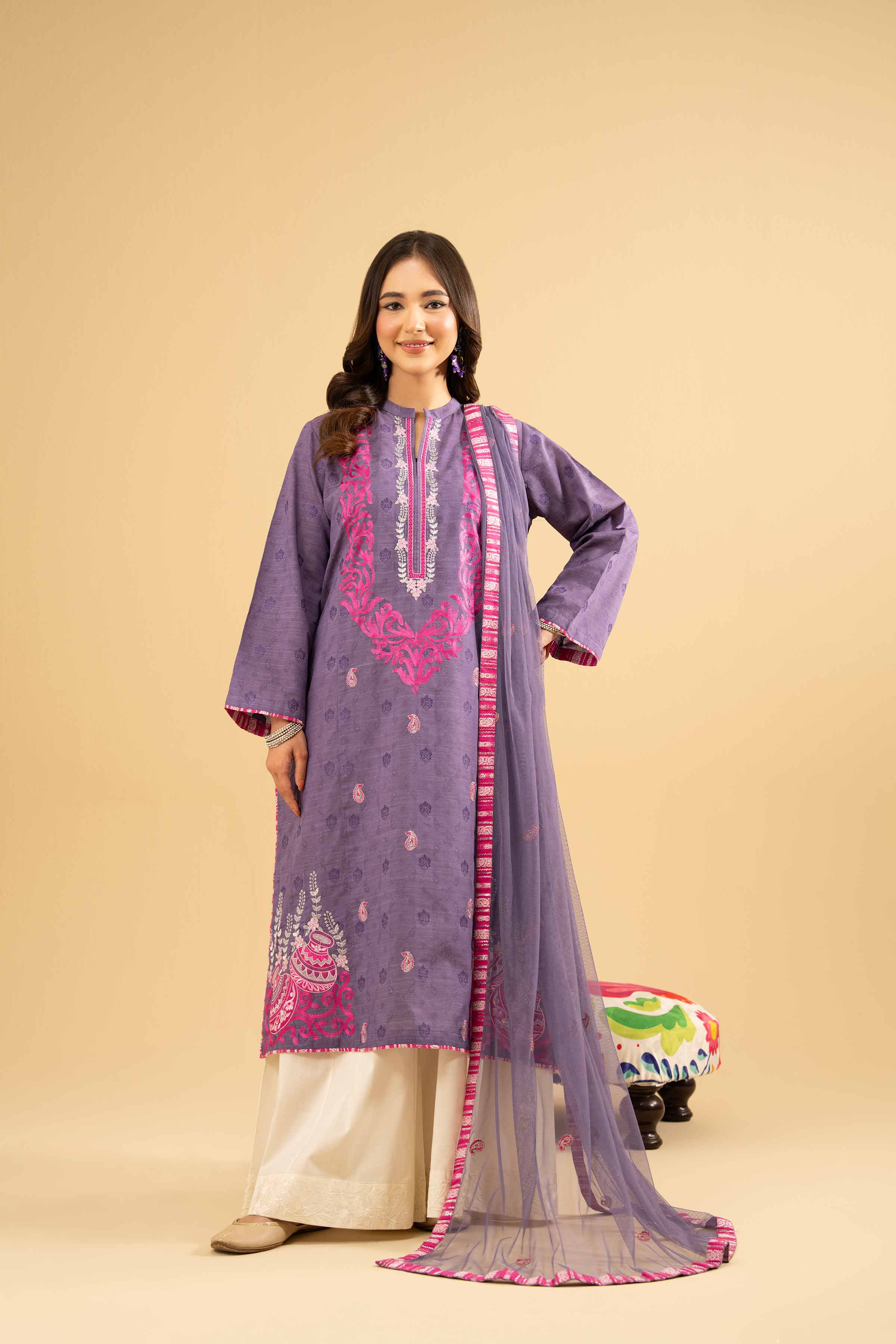 2 Piece - Embroidered Suit - PE25-471 - Image 4