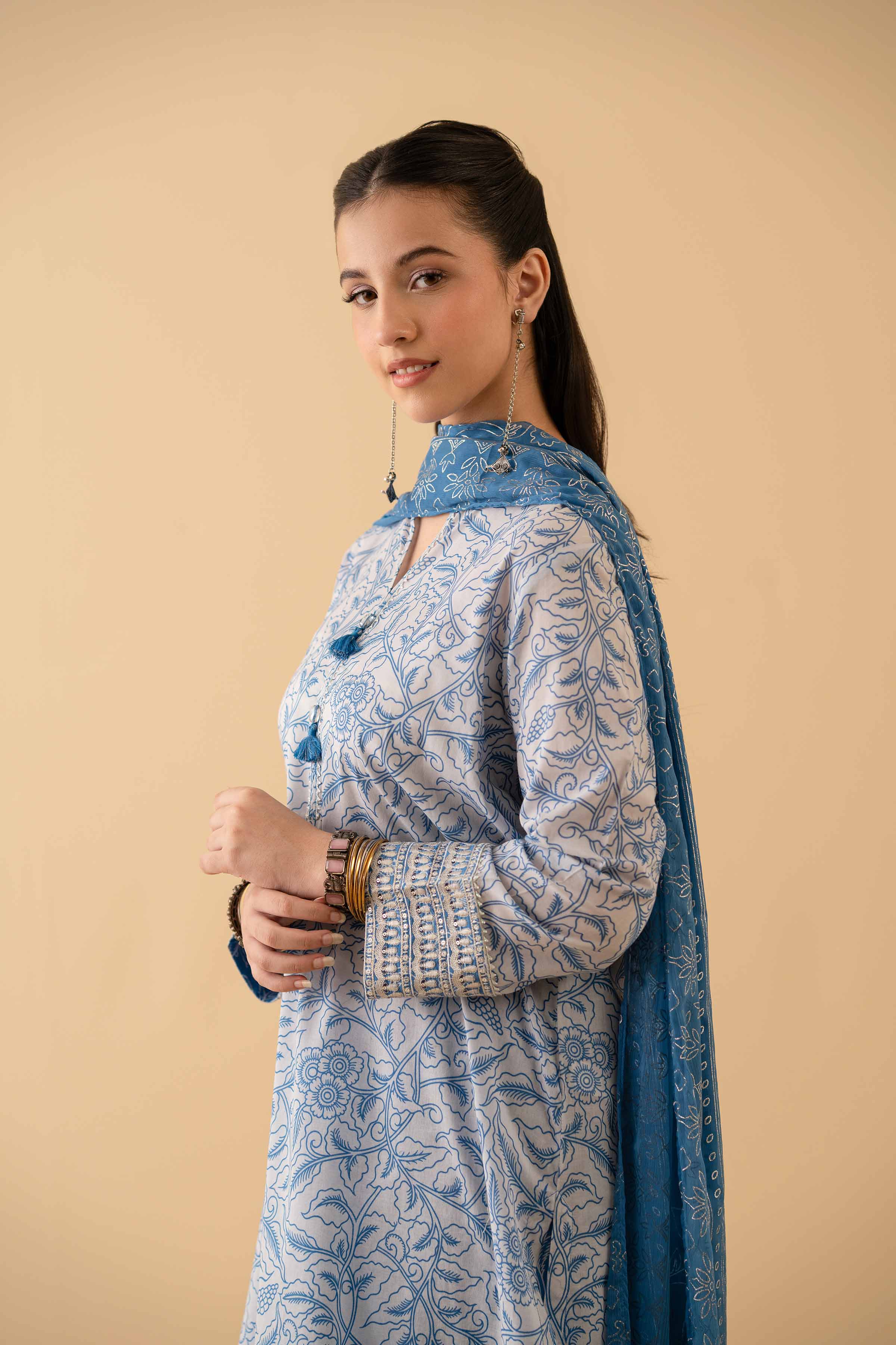3 Piece - Printed Embroidered Suit - PE25-480 - Image 3