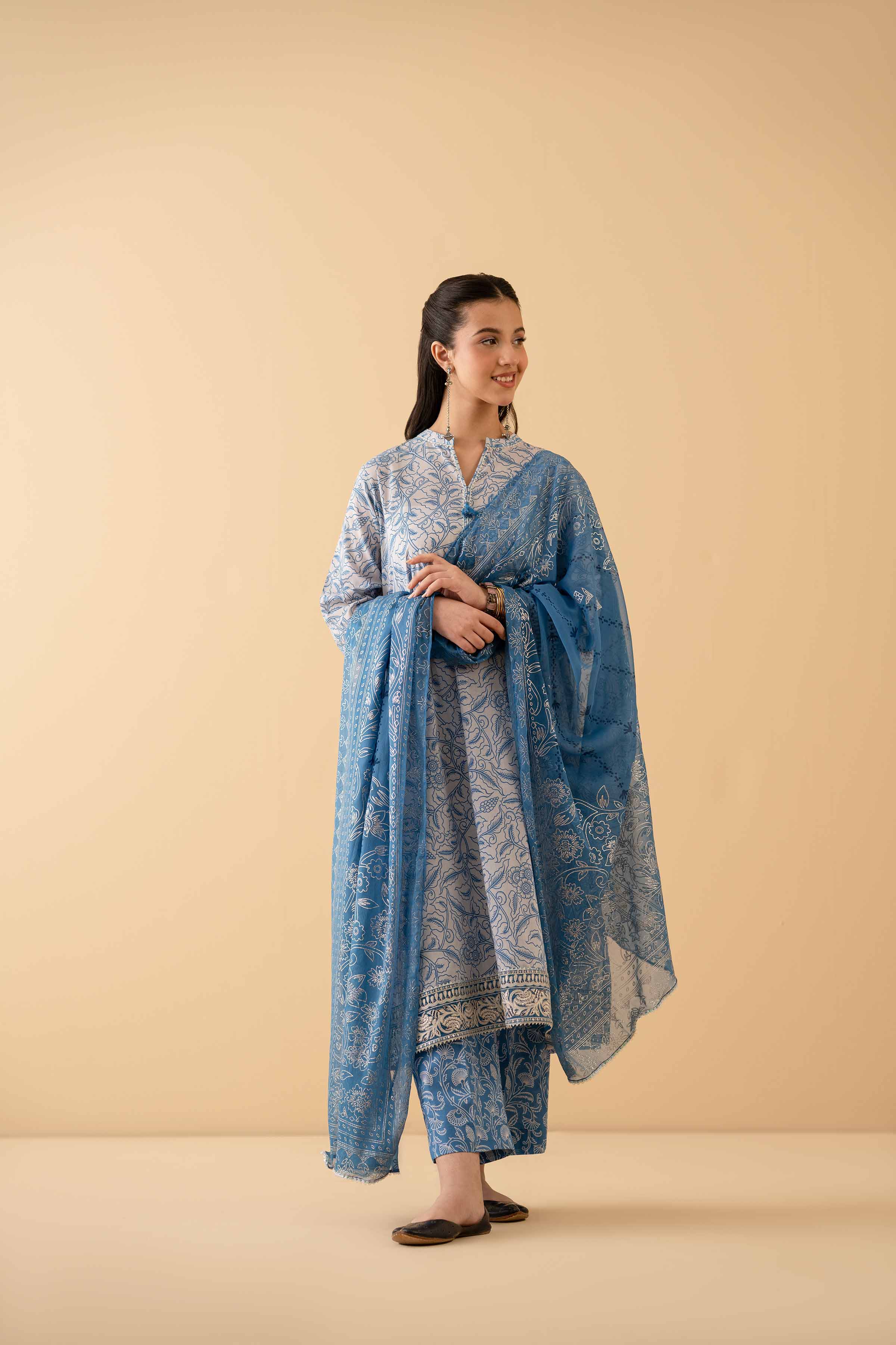 3 Piece - Printed Embroidered Suit - PE25-480 - Image 6