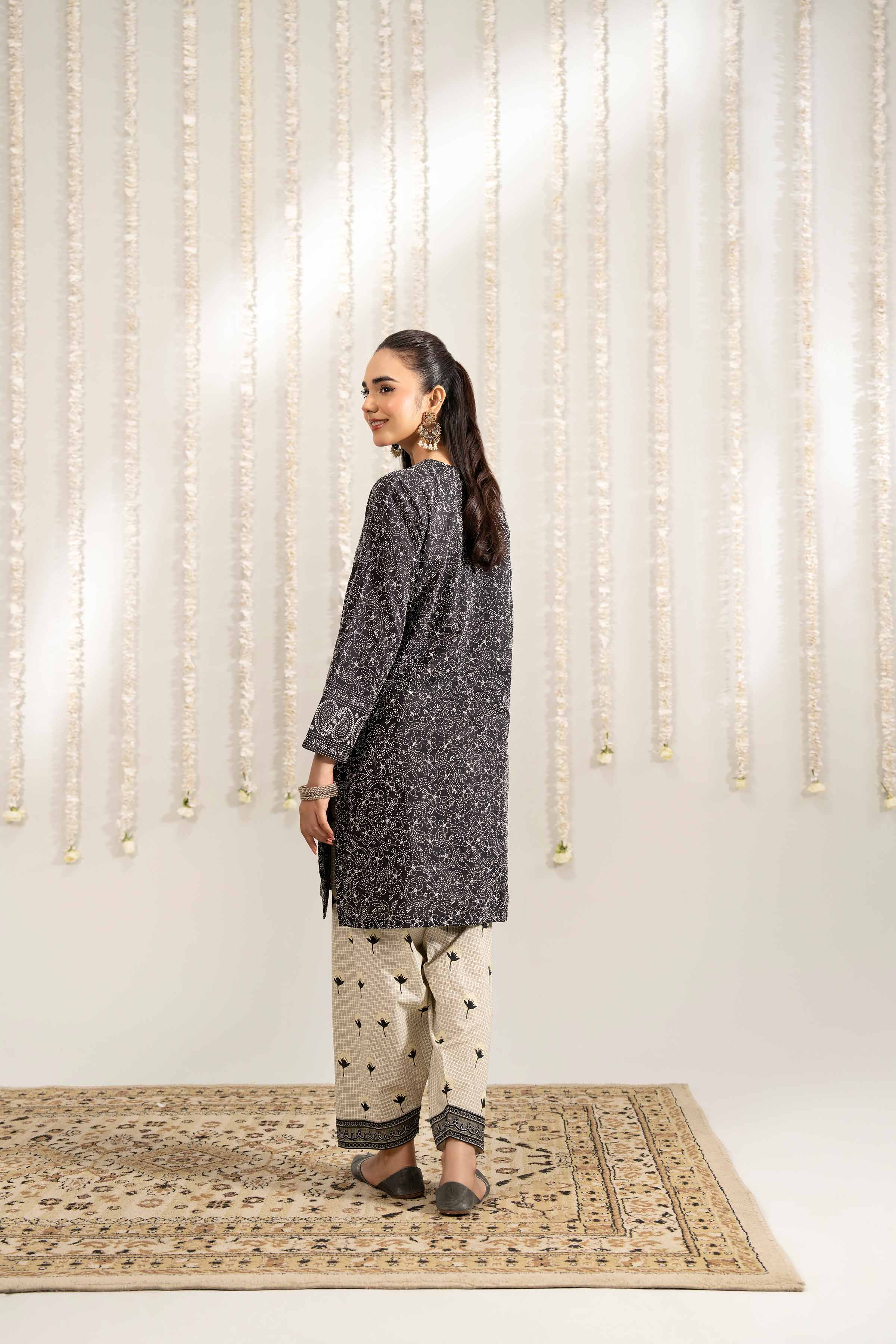 2 Piece - Printed Embroidered Suit - PE25-501 - Image 3