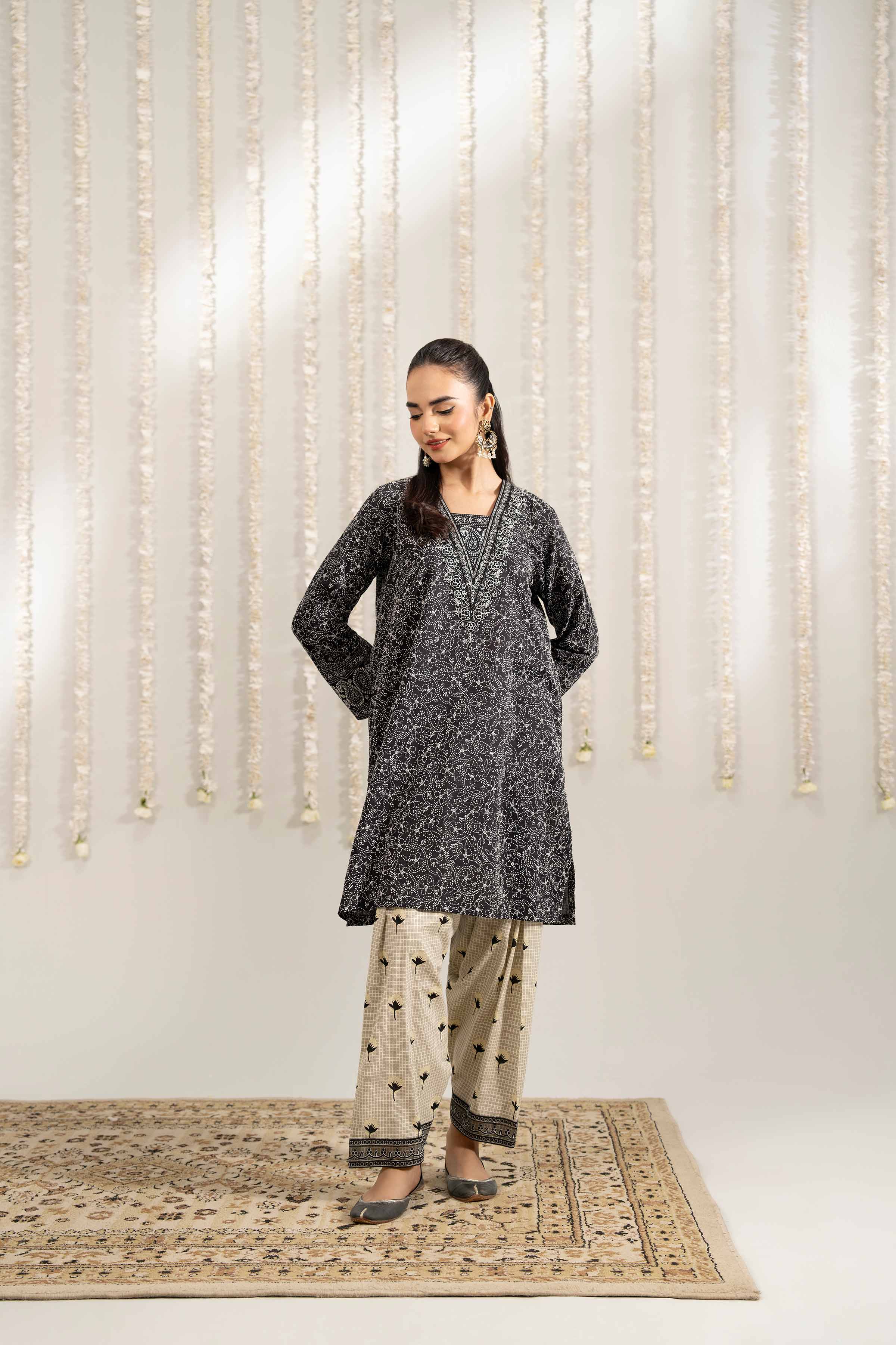 2 Piece - Printed Embroidered Suit - PE25-501 - Image 5