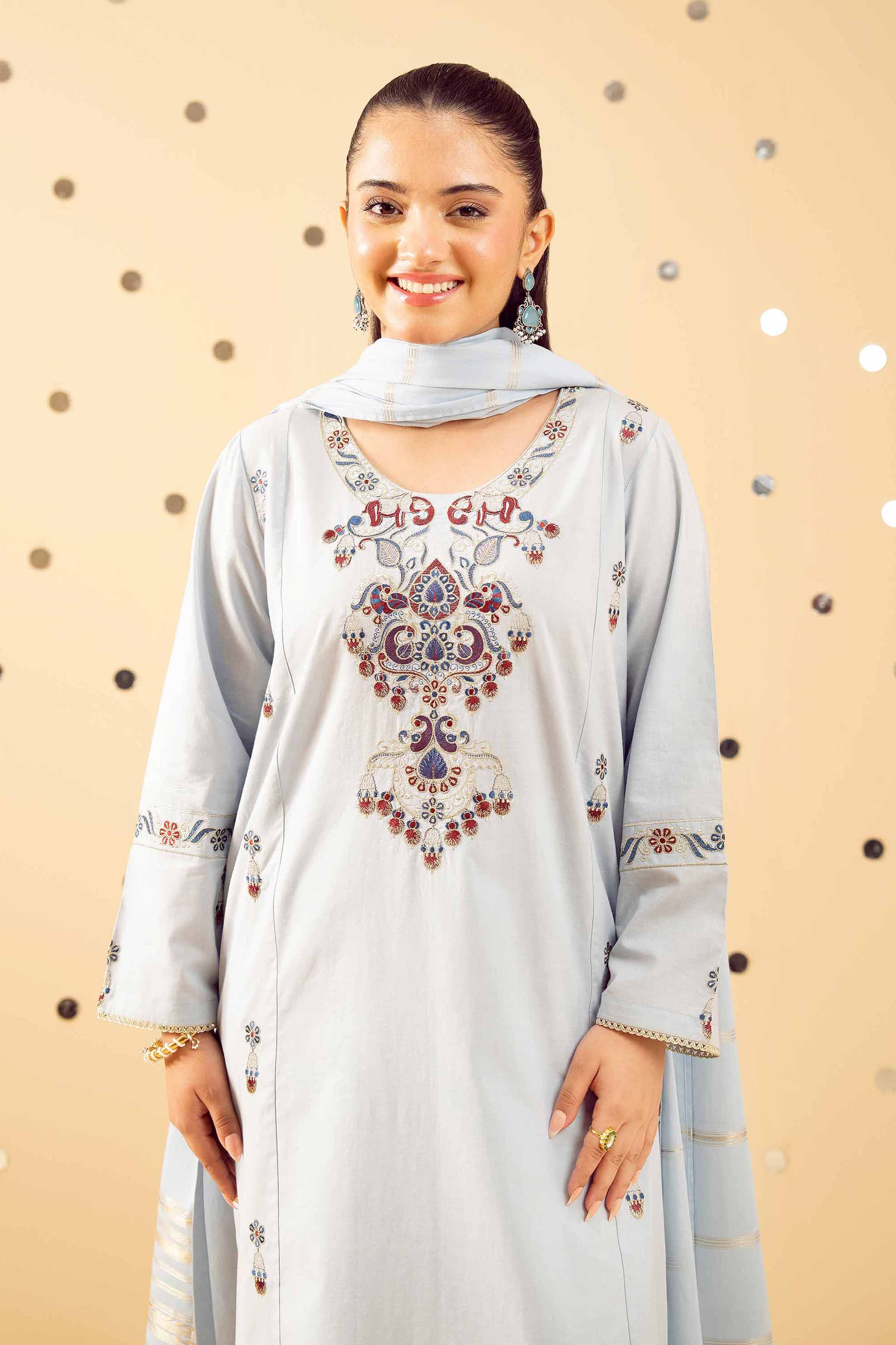 2 Piece - Embroidered Suit - PE25-505 - Image 6