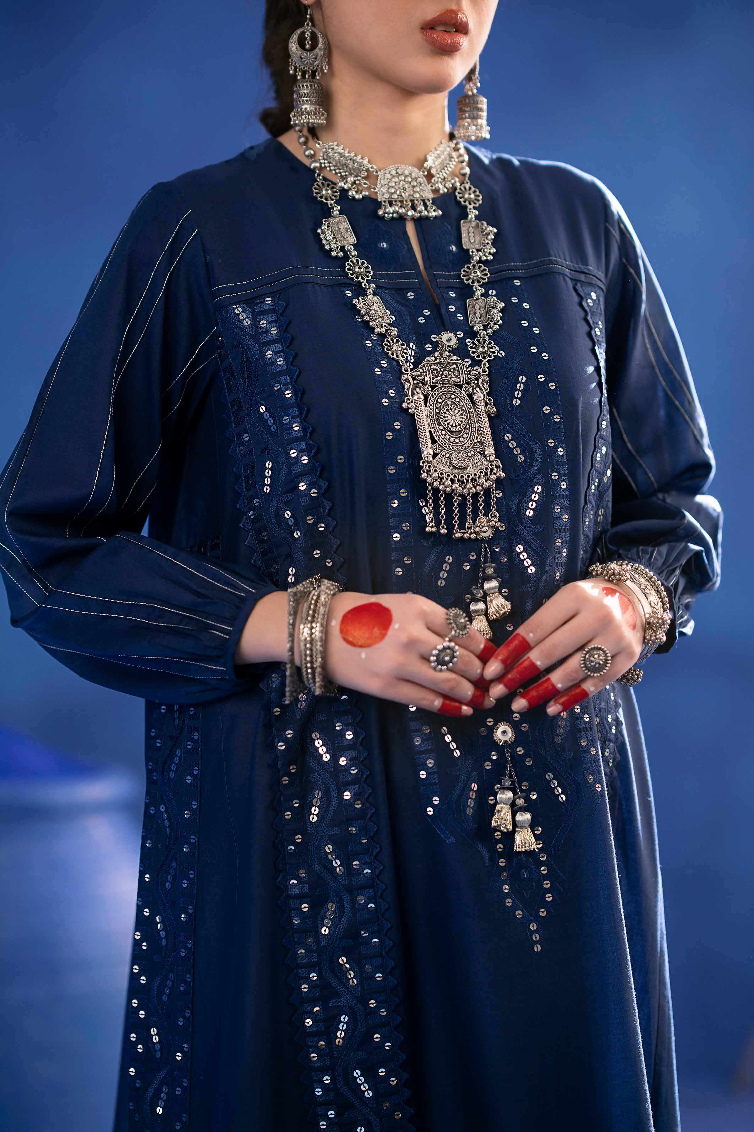 2 Piece - Embroidered Suit - PE25-53 - Image 6