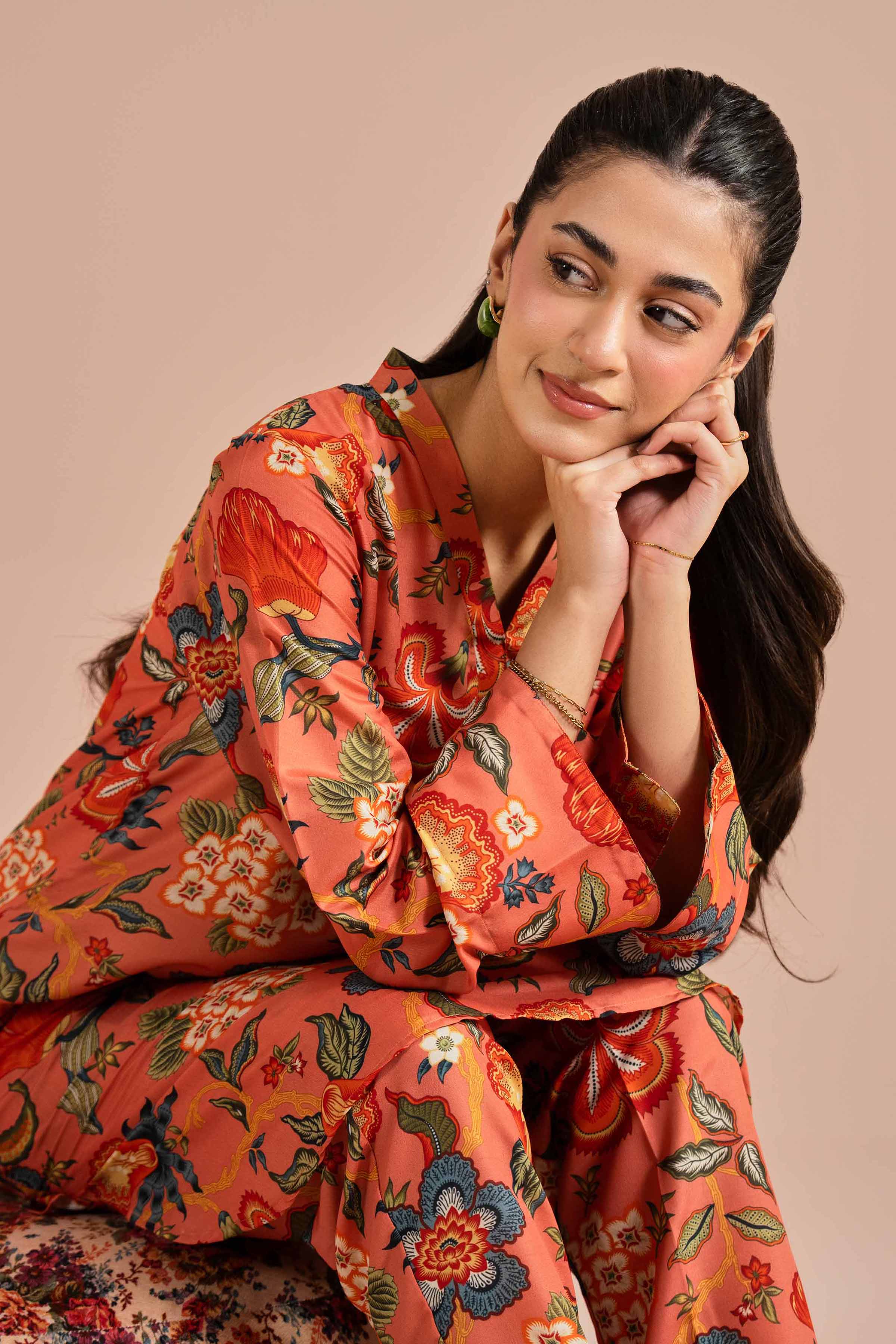 2 Piece - Printed Suit - PE26-11 - Image 3