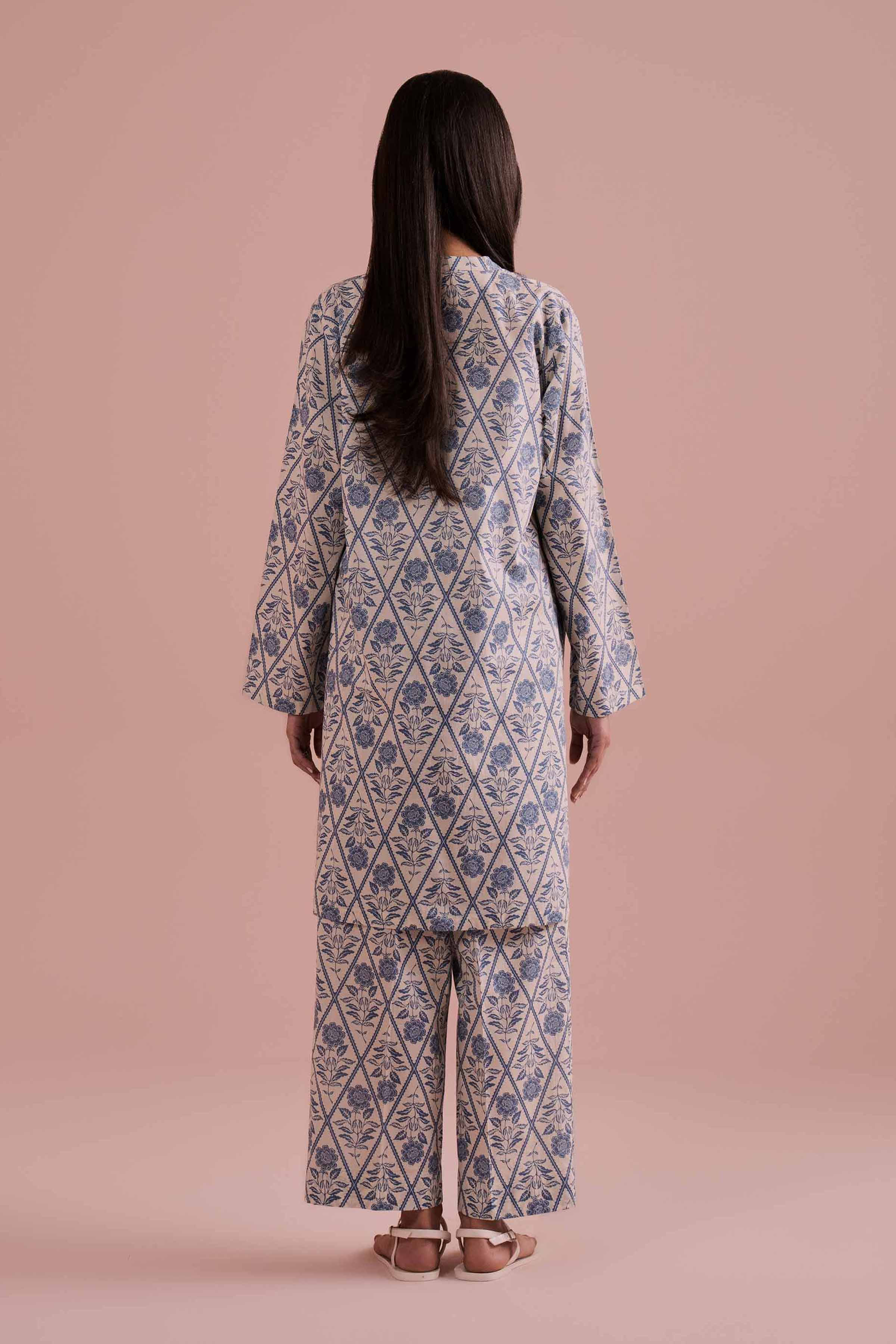 2 Piece - Printed Suit - PE26-178 - Image 3