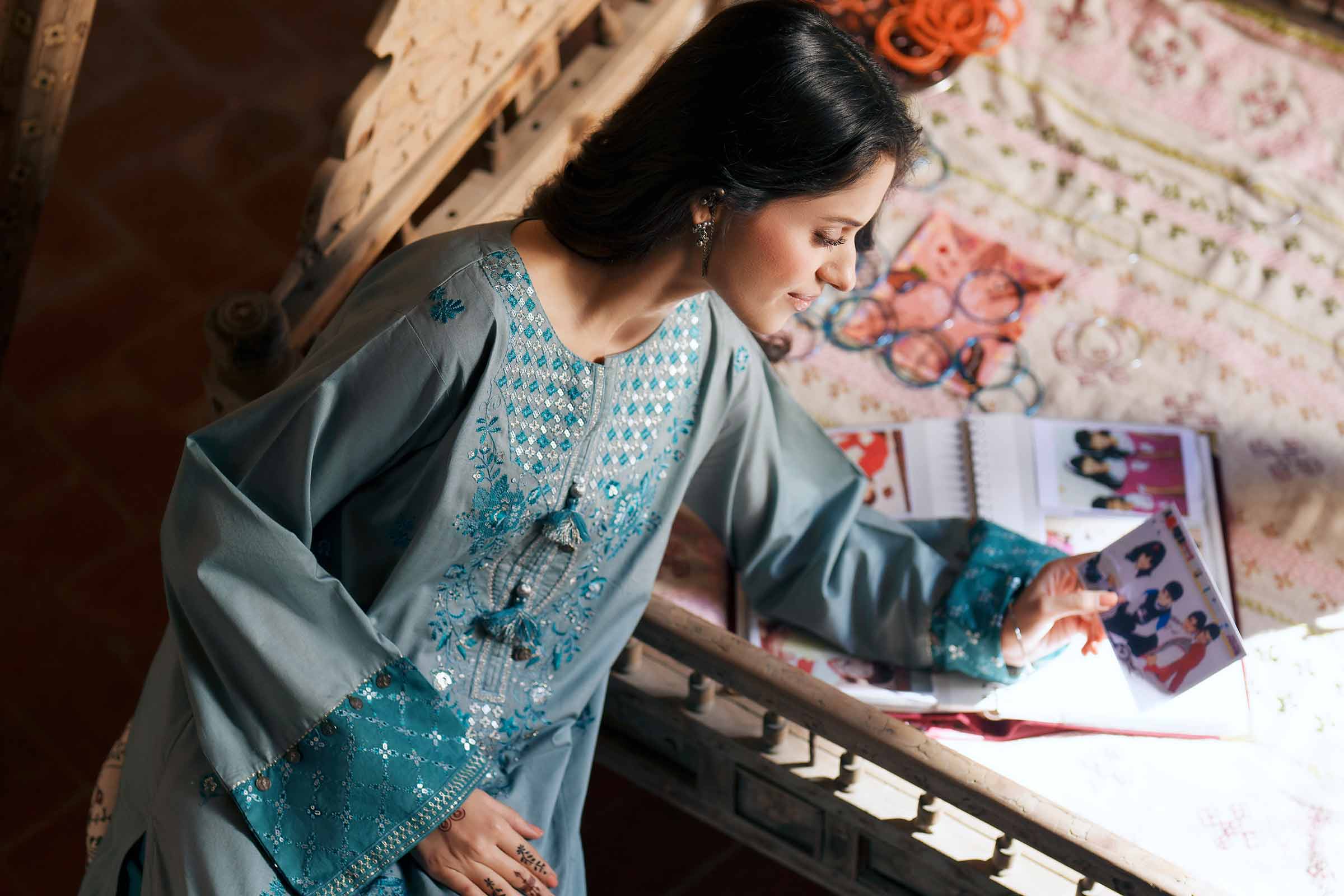 2 Piece - Embroidered Suit - PE26-236 - Image 12