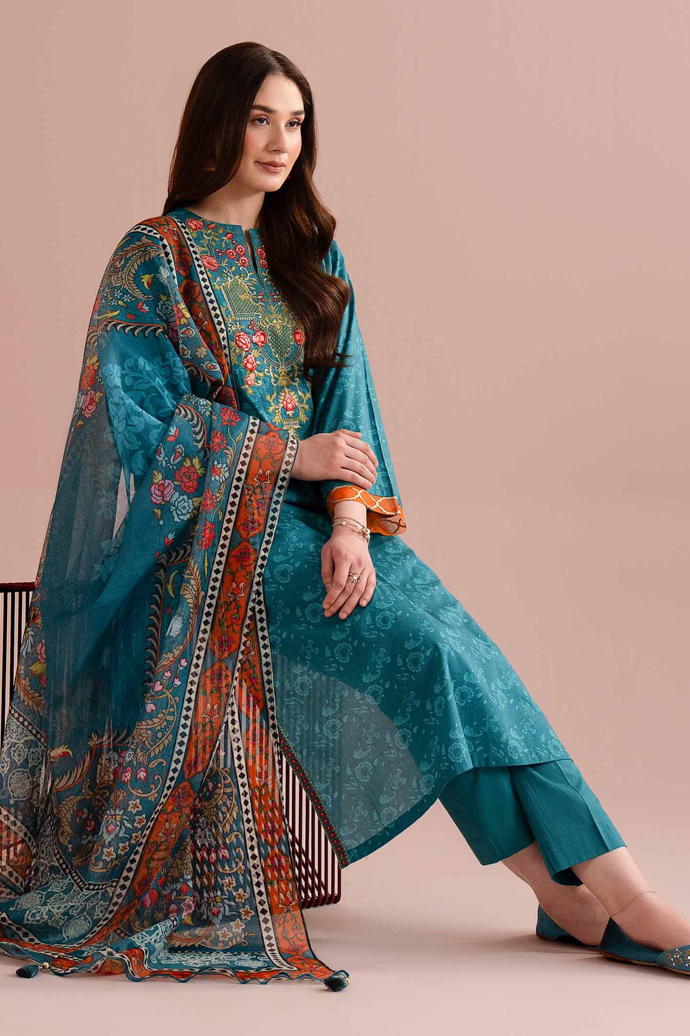 3 Piece - Printed Embroidered Suit - PE26-328 - Image 2