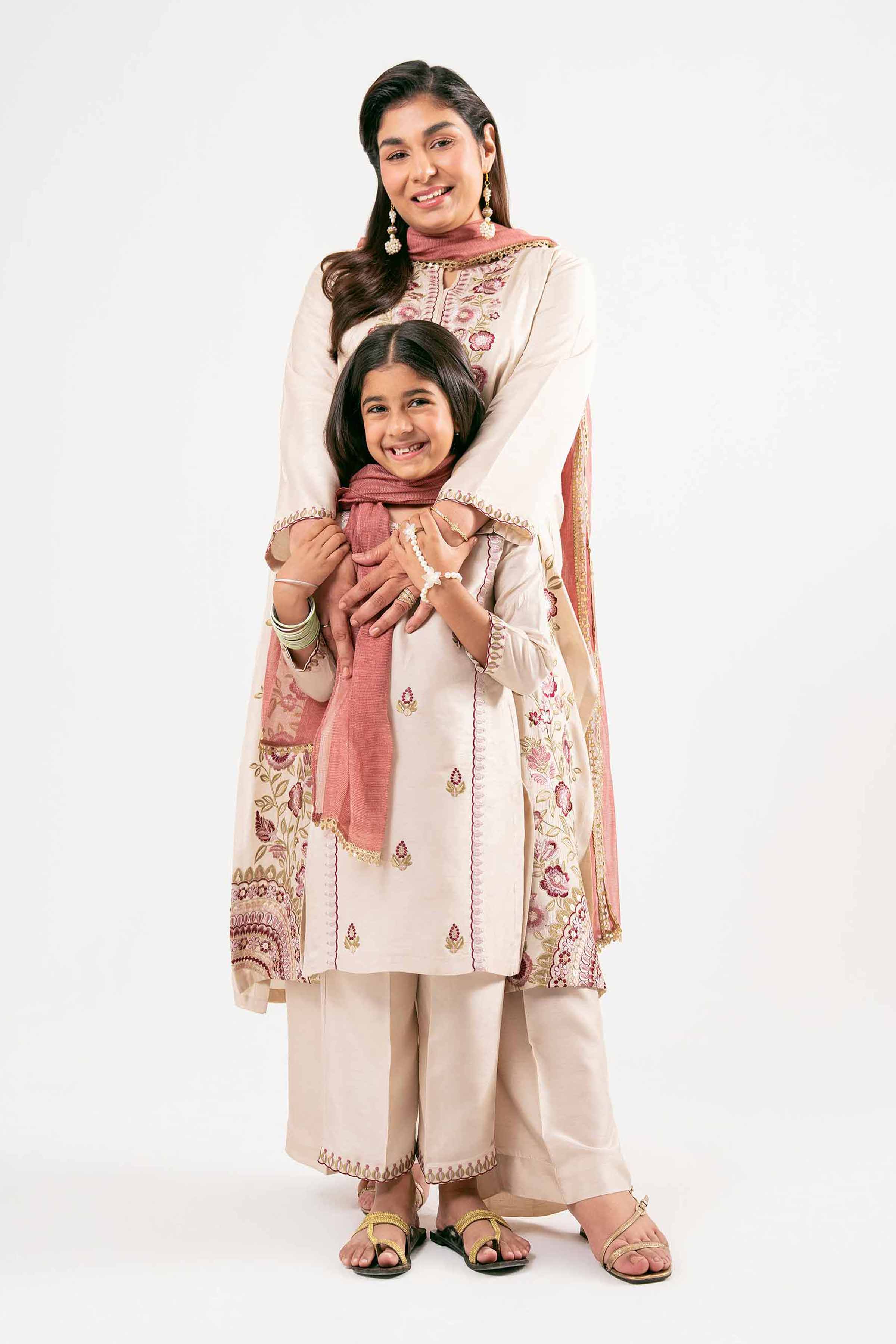 3 Piece - Embroidered Suit - PMD25-14 M - Image 7
