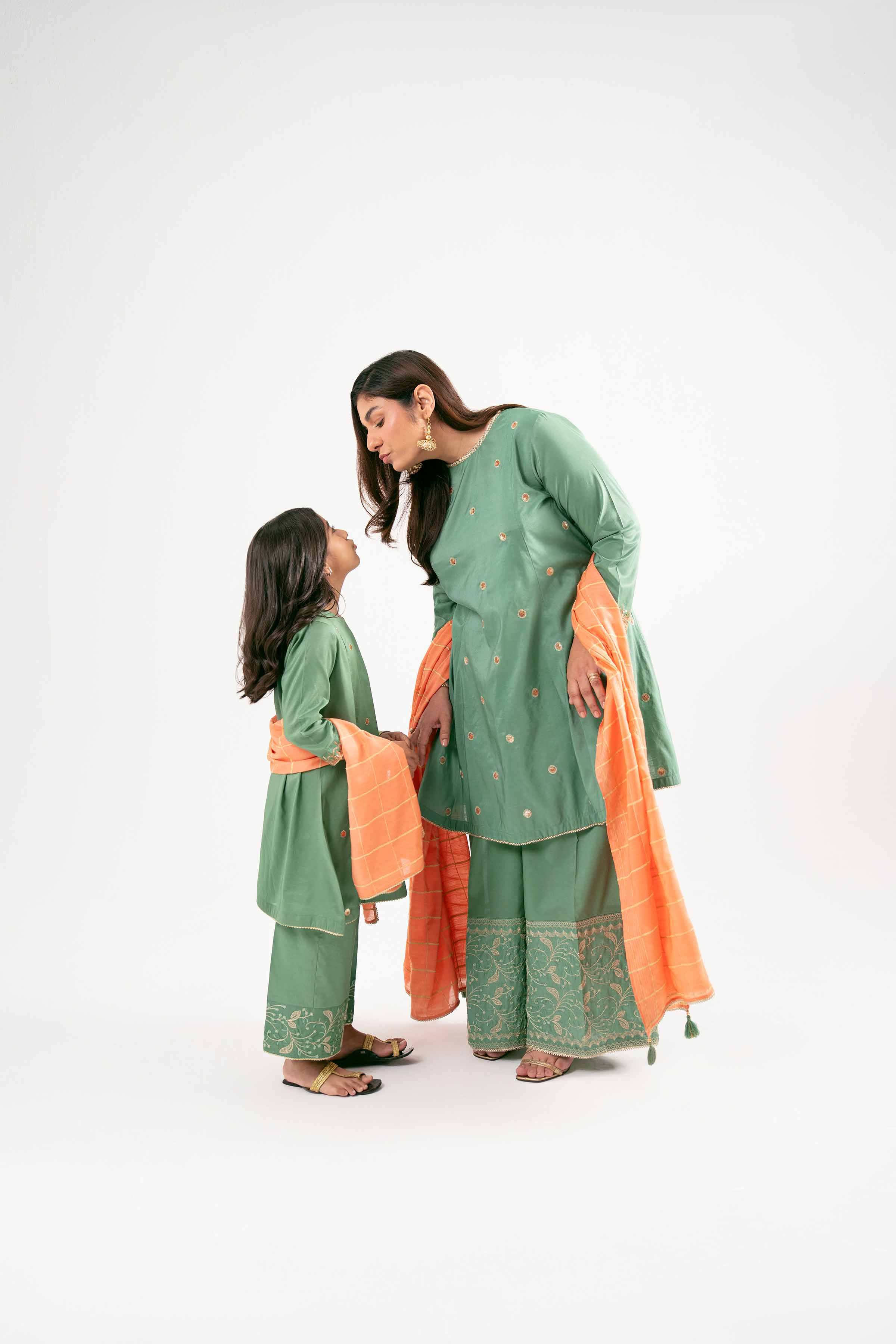 3 Piece - Embroidered Suit - PMD25-19 M - Image 12