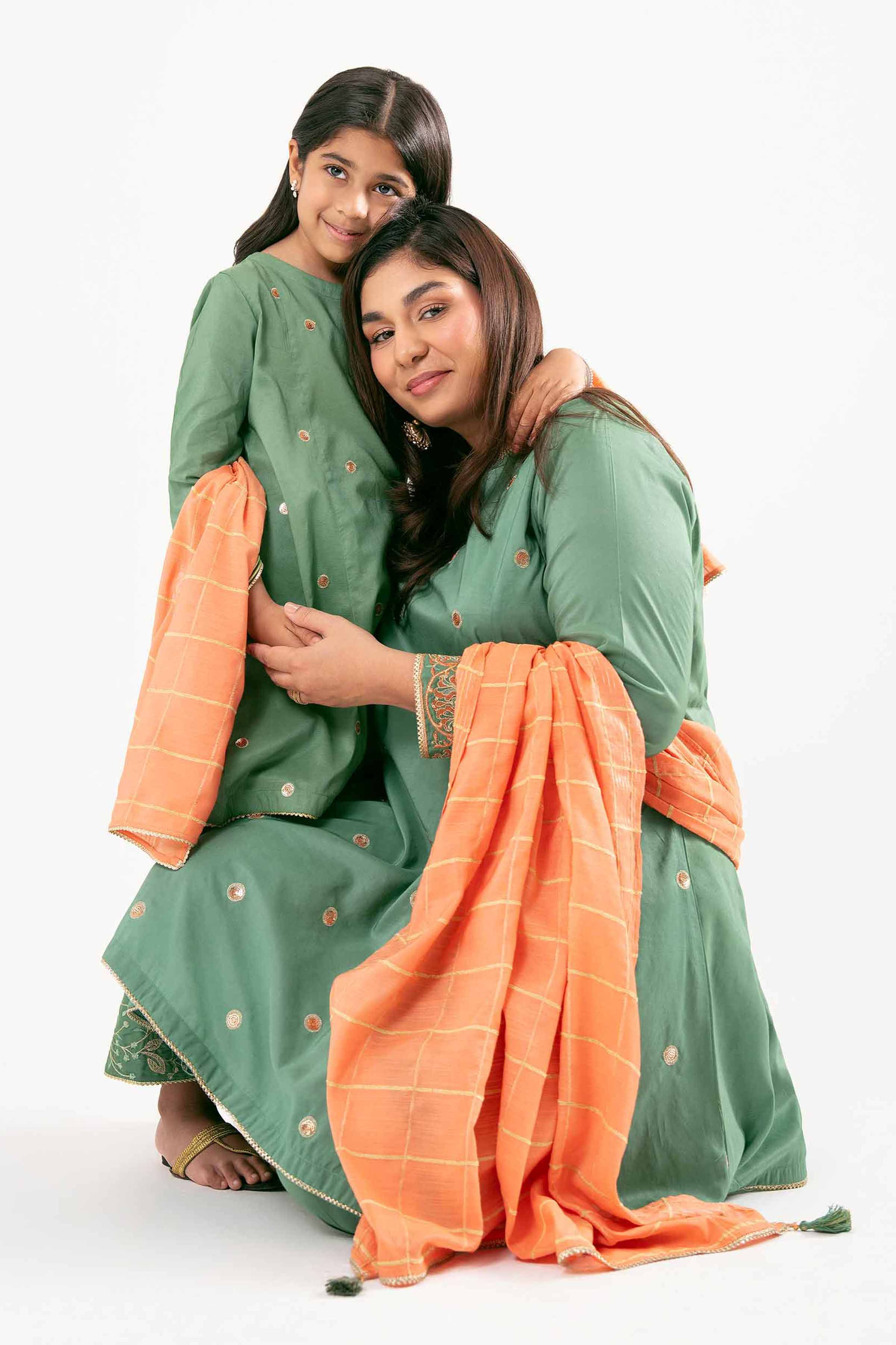 3 Piece - Embroidered Suit - PMD25-19 M - Image 16