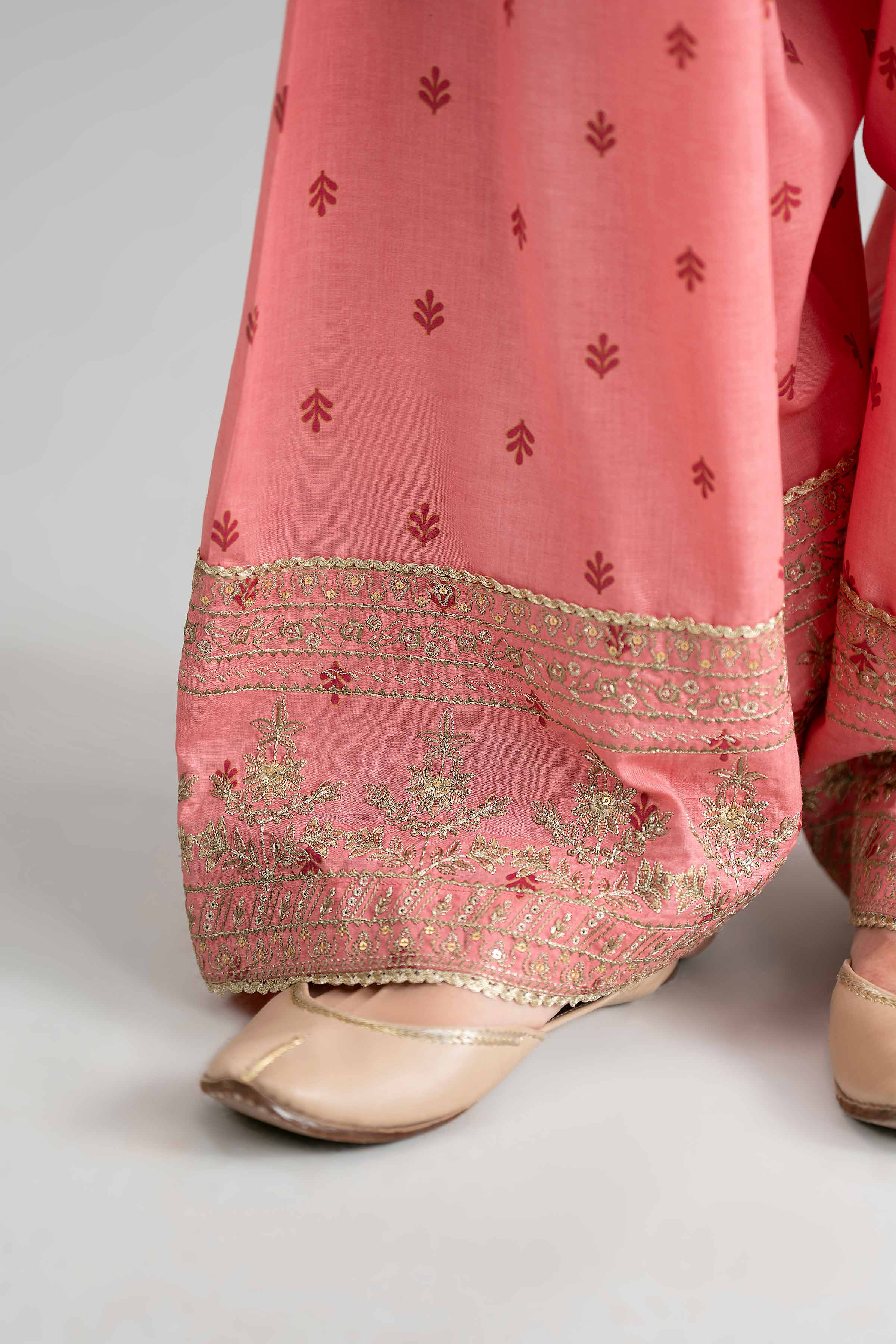 3 Piece - Printed Embroidered Suit - PMD26-42 M - Image 6