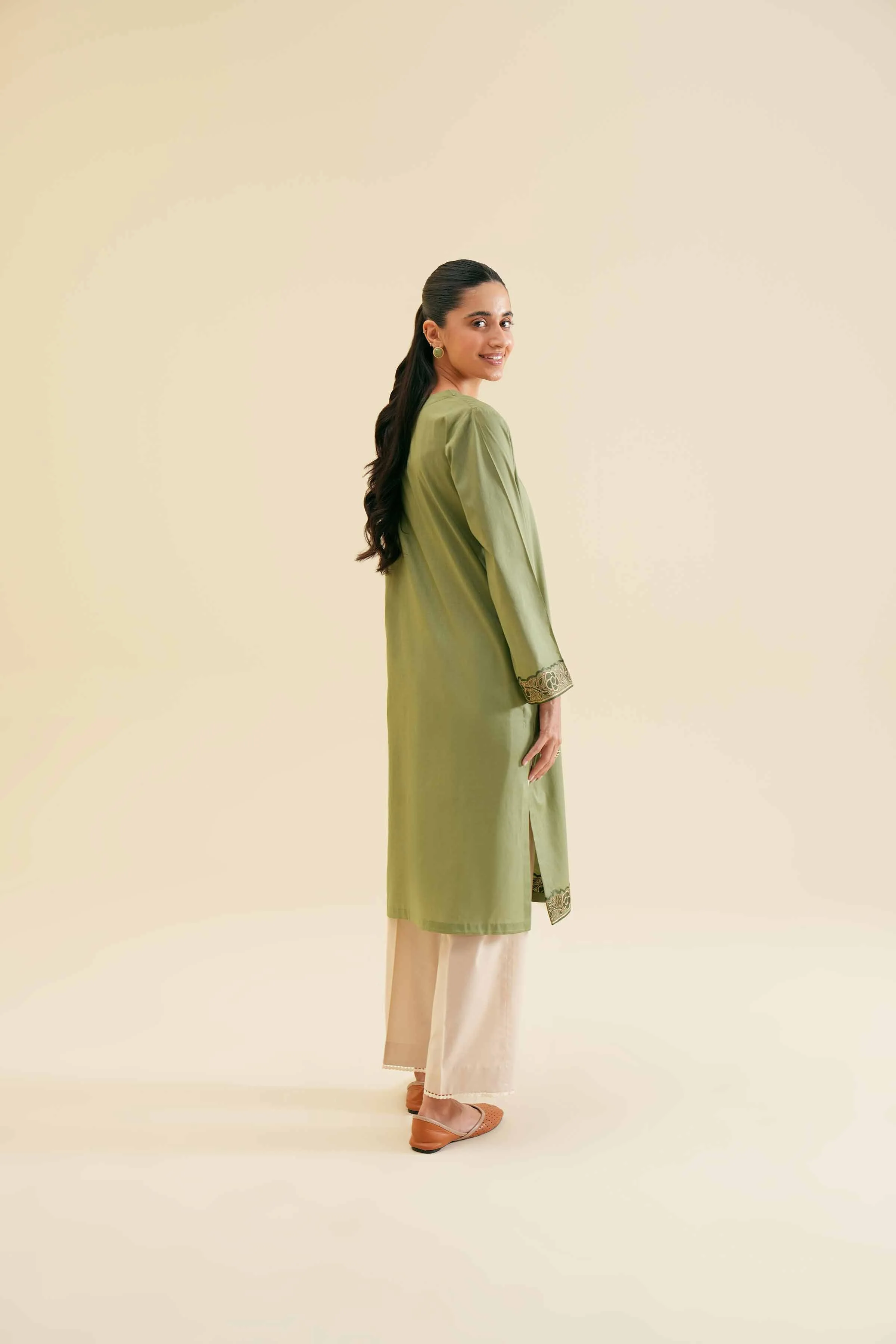 Embroidered Shirt - PS24-102 - Image 3
