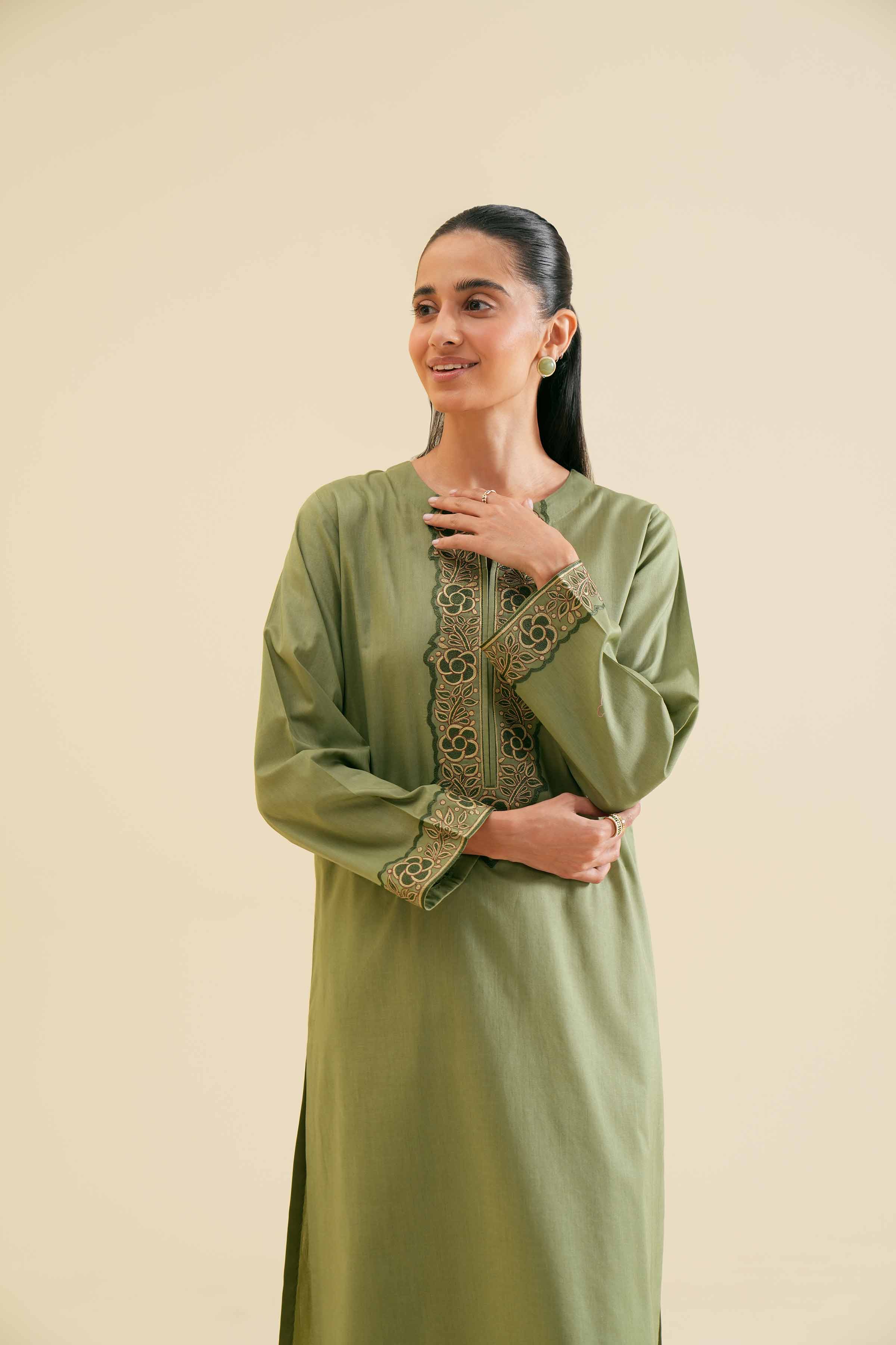 Embroidered Shirt - PS24-102 - Image 6