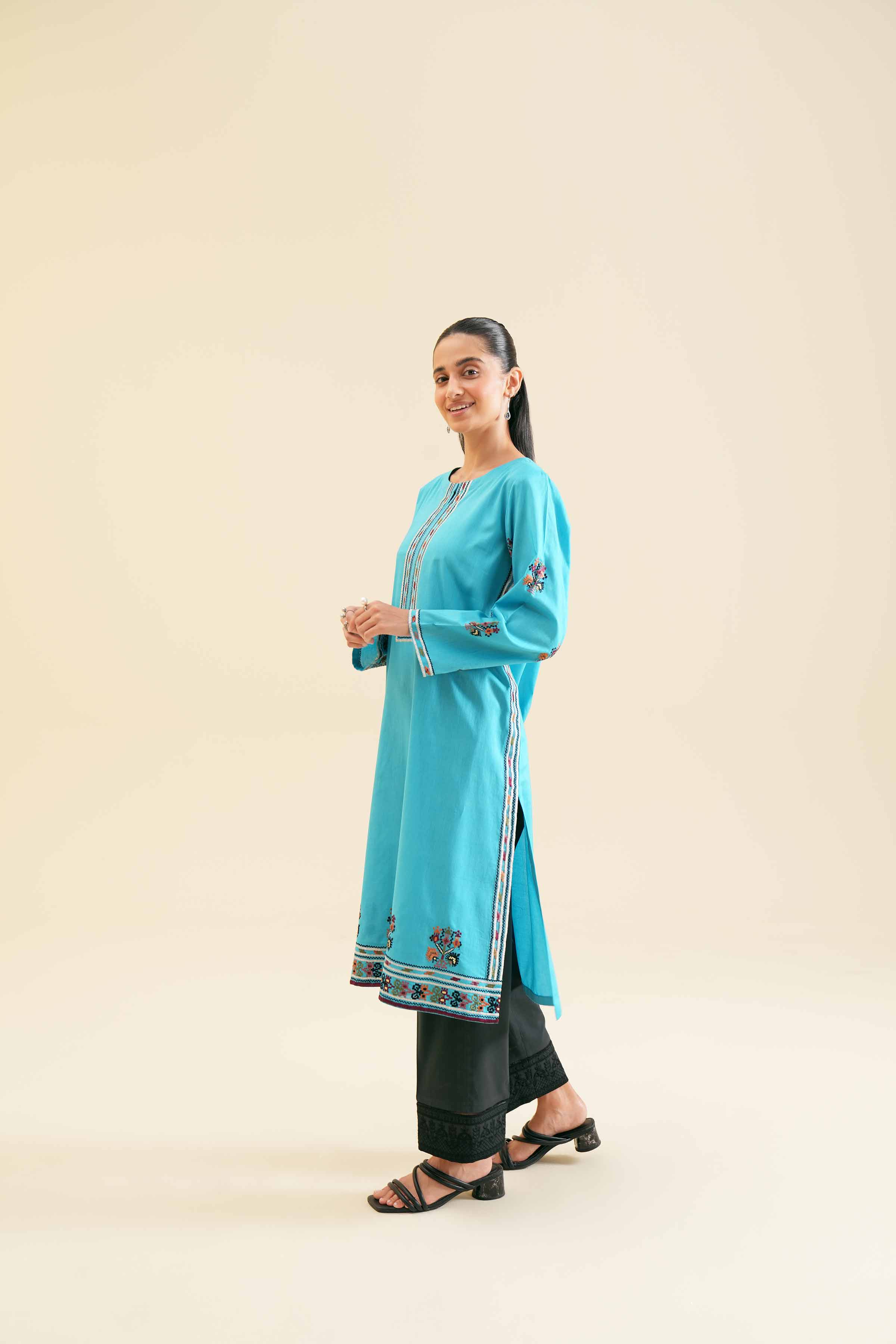 Embroidered Shirt - PS24-126 - Image 6