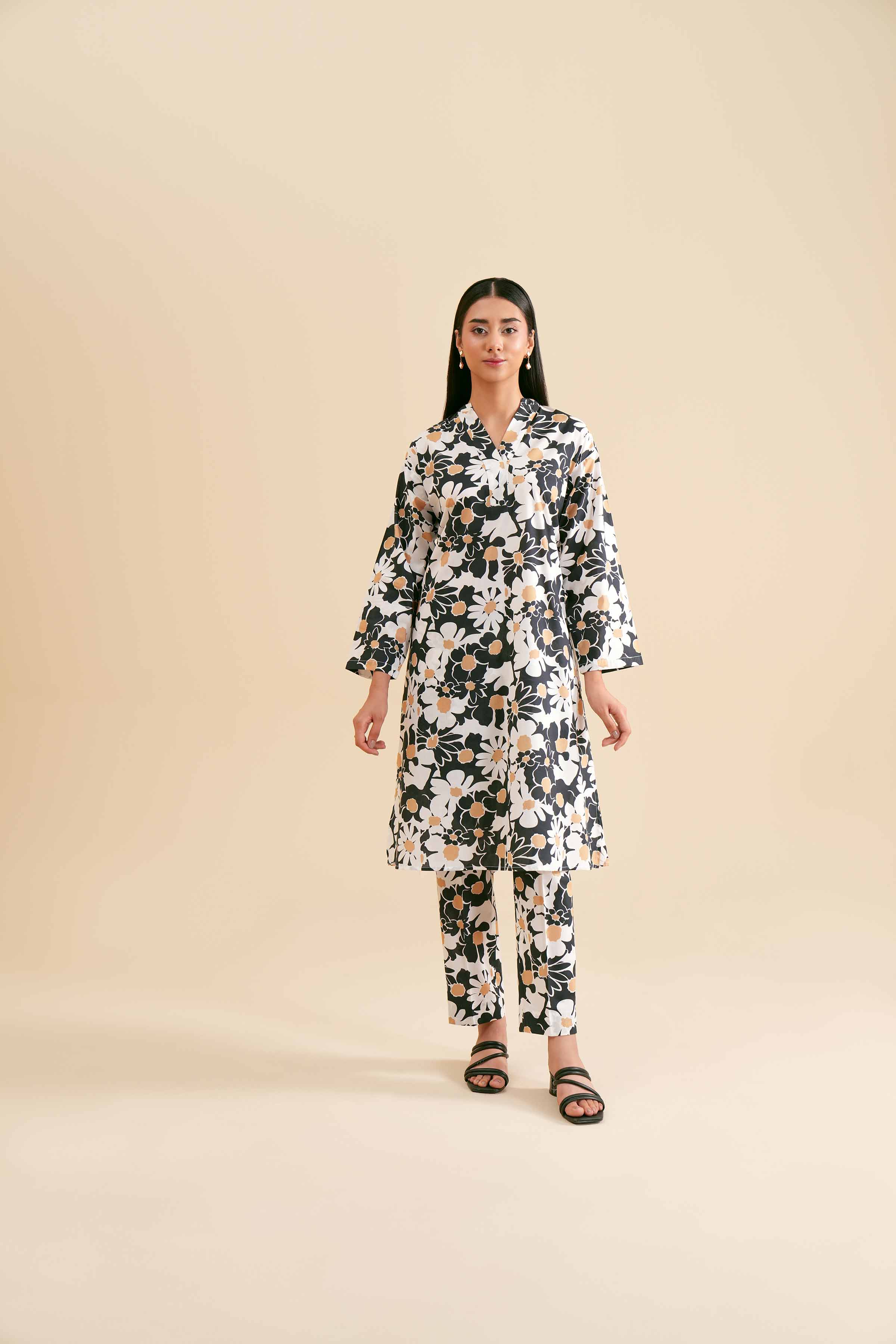 2 Piece - Printed Suit - PS24-266 - Image 9