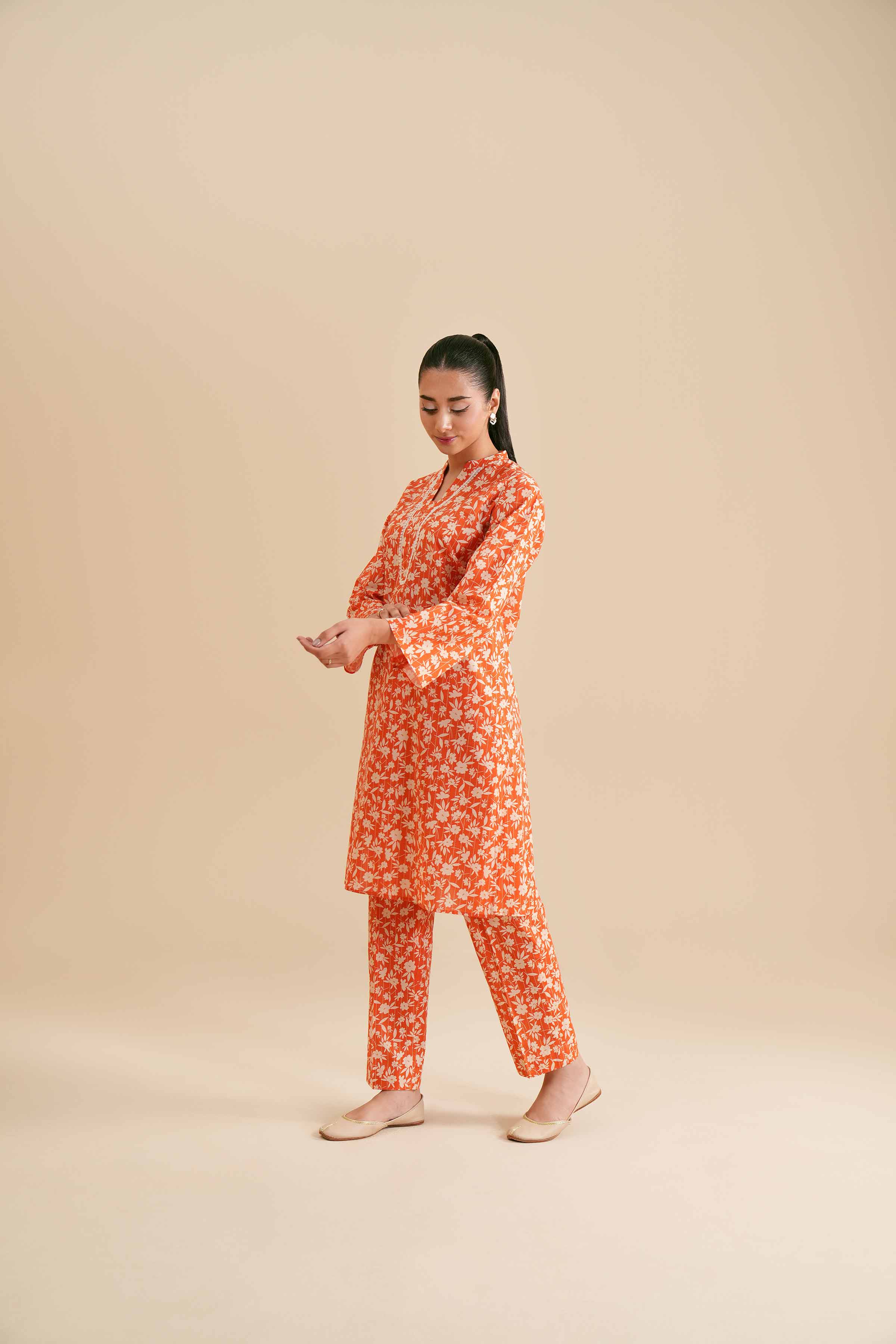 2-Piece - Printed Suit  - PS24-292 - Image 5