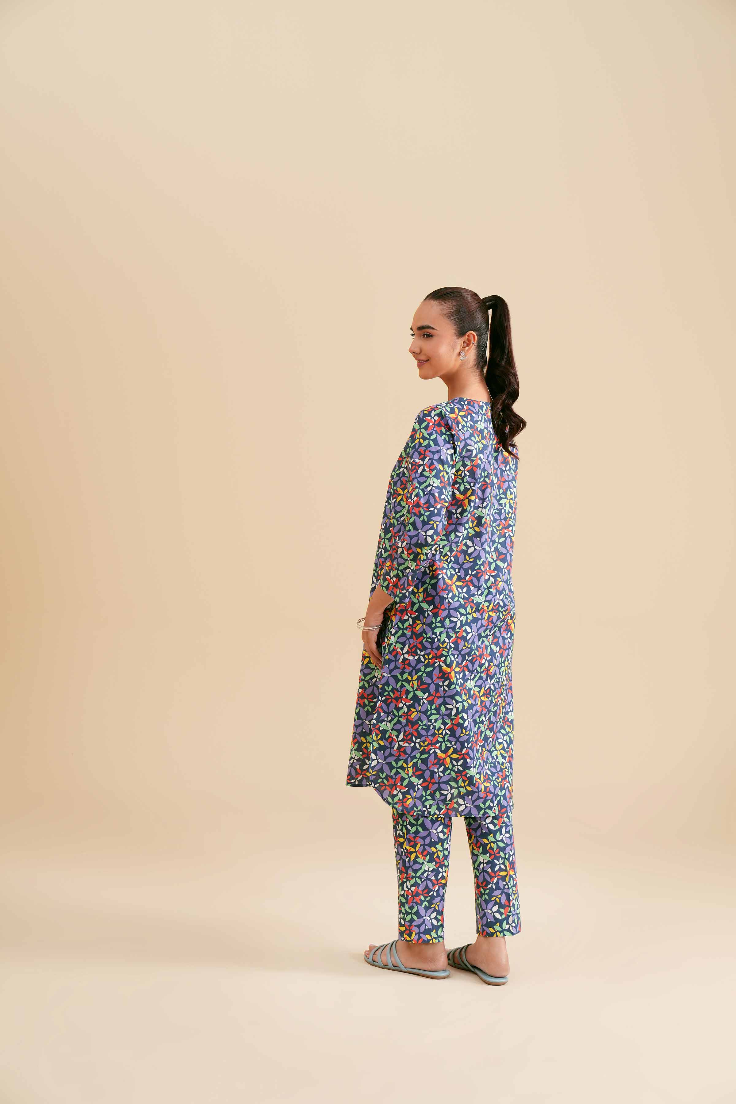 2 Piece - Printed Suit - PS24-311 - Image 3