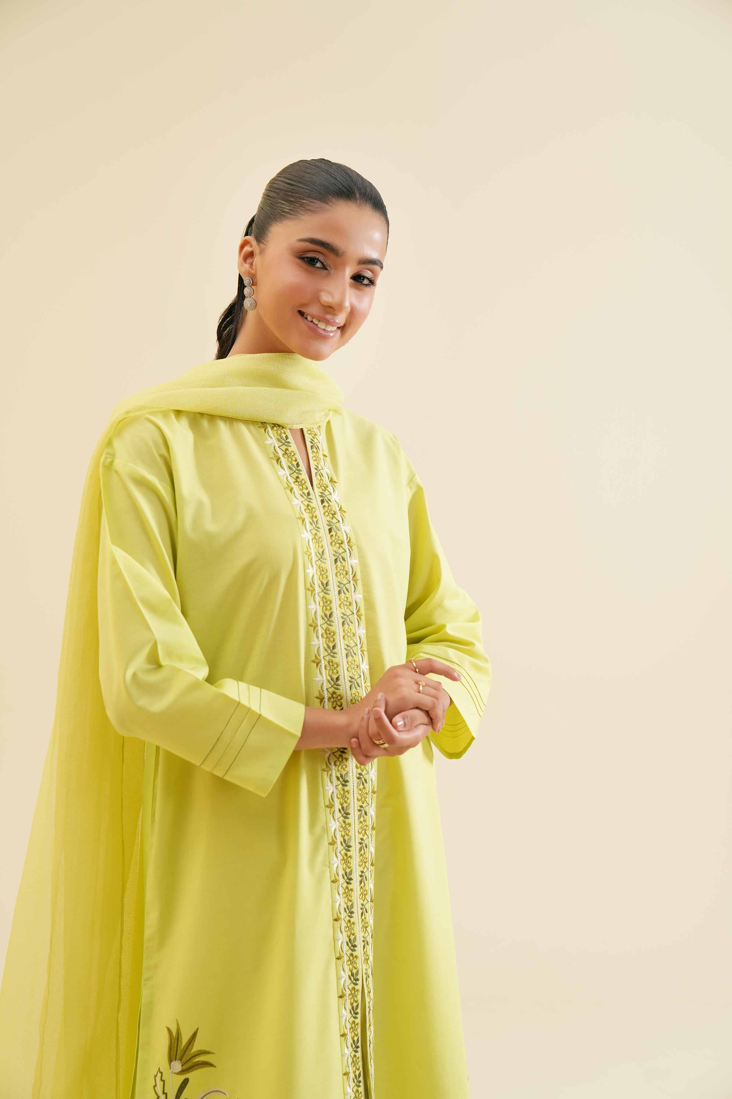 2 Piece - Embroidered Suit - PS24-347 - Image 6